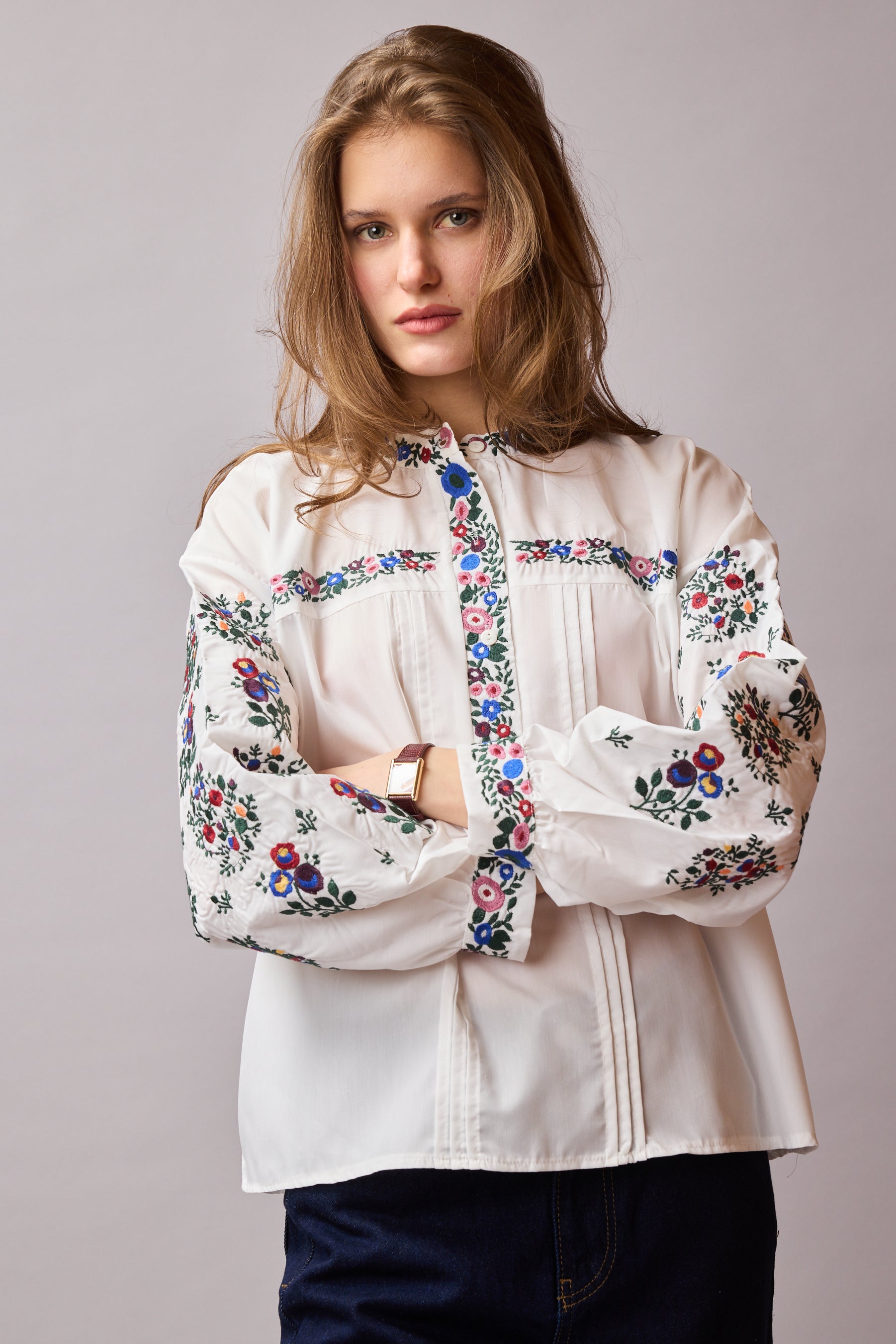 HAKIM YAKA FLORAL NAKISLI BLUZ