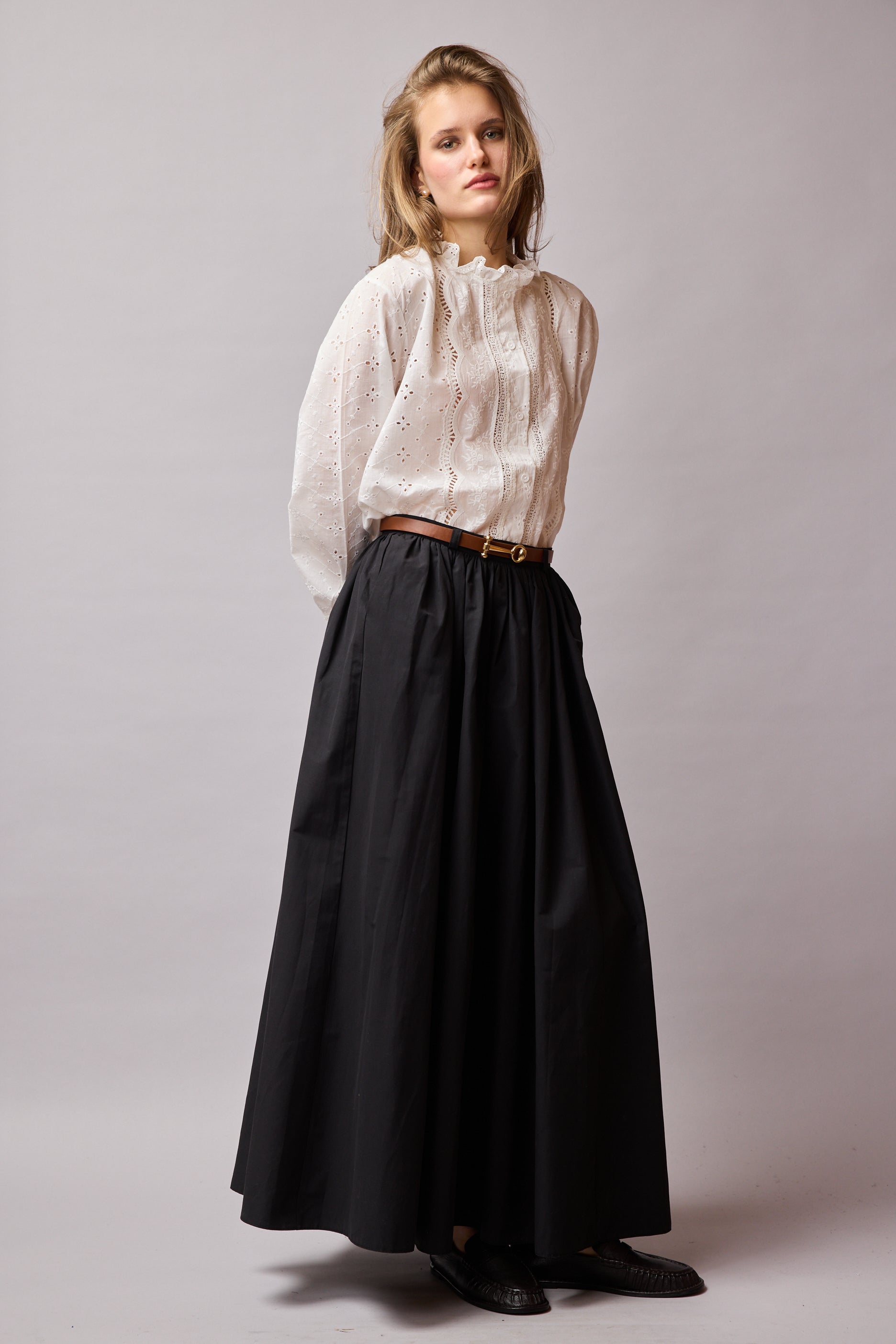 MIDI PARASUT SKIRT BLACK