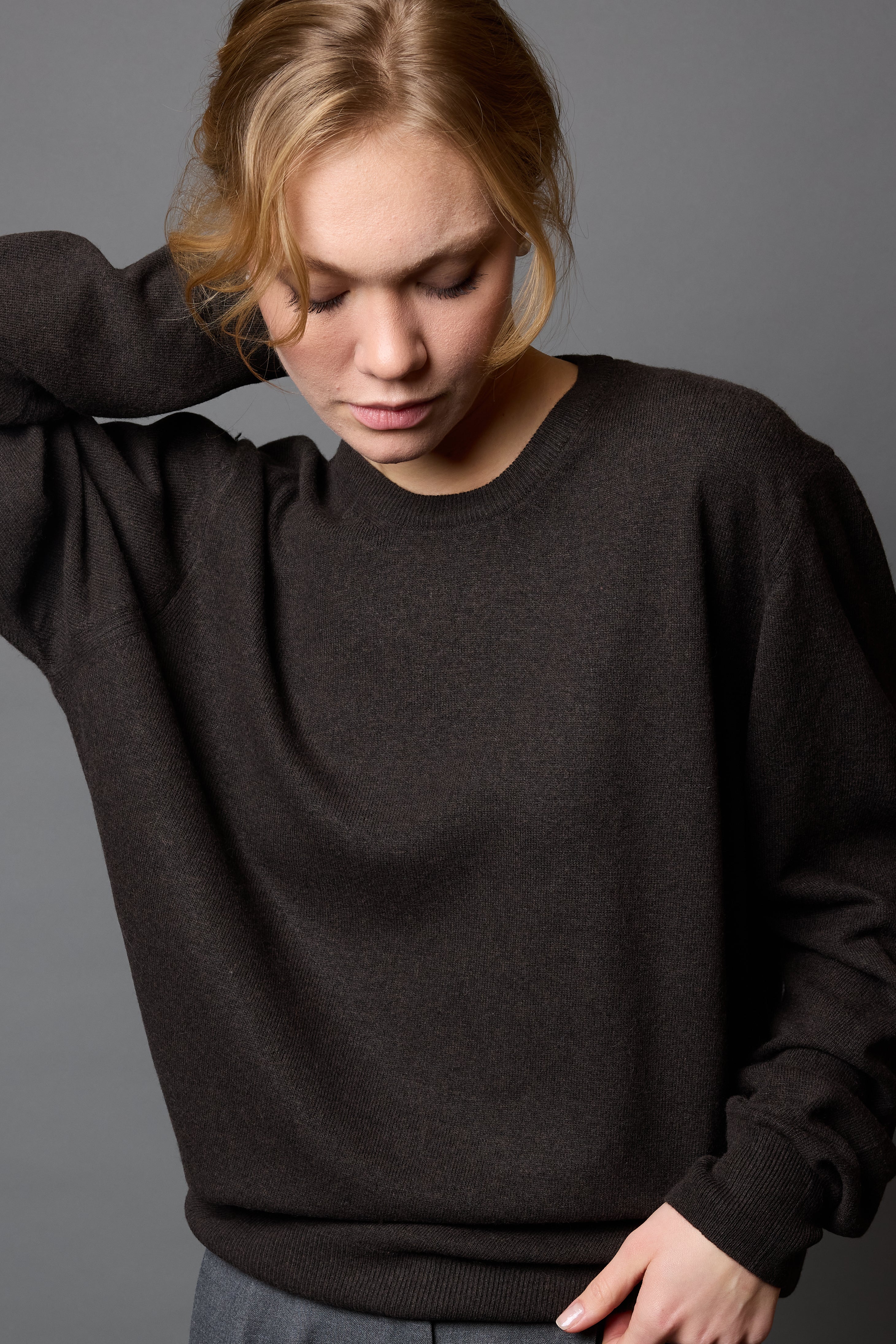 YUN BISIKLET YAKA UNISEX KAZAK BROWN