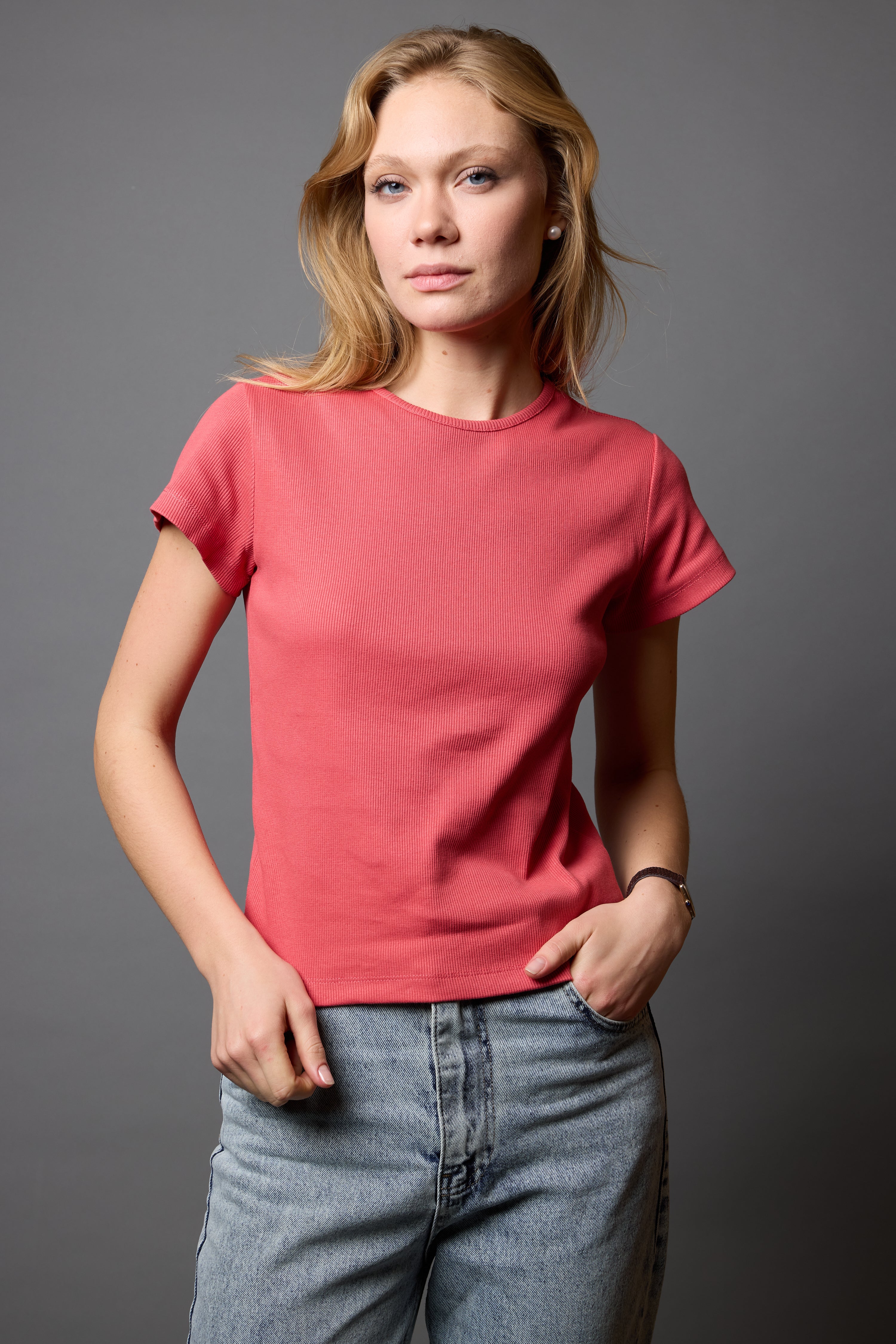 RUBBLED SHORT SLEEVE COTTON T-SHIRT ROUGE