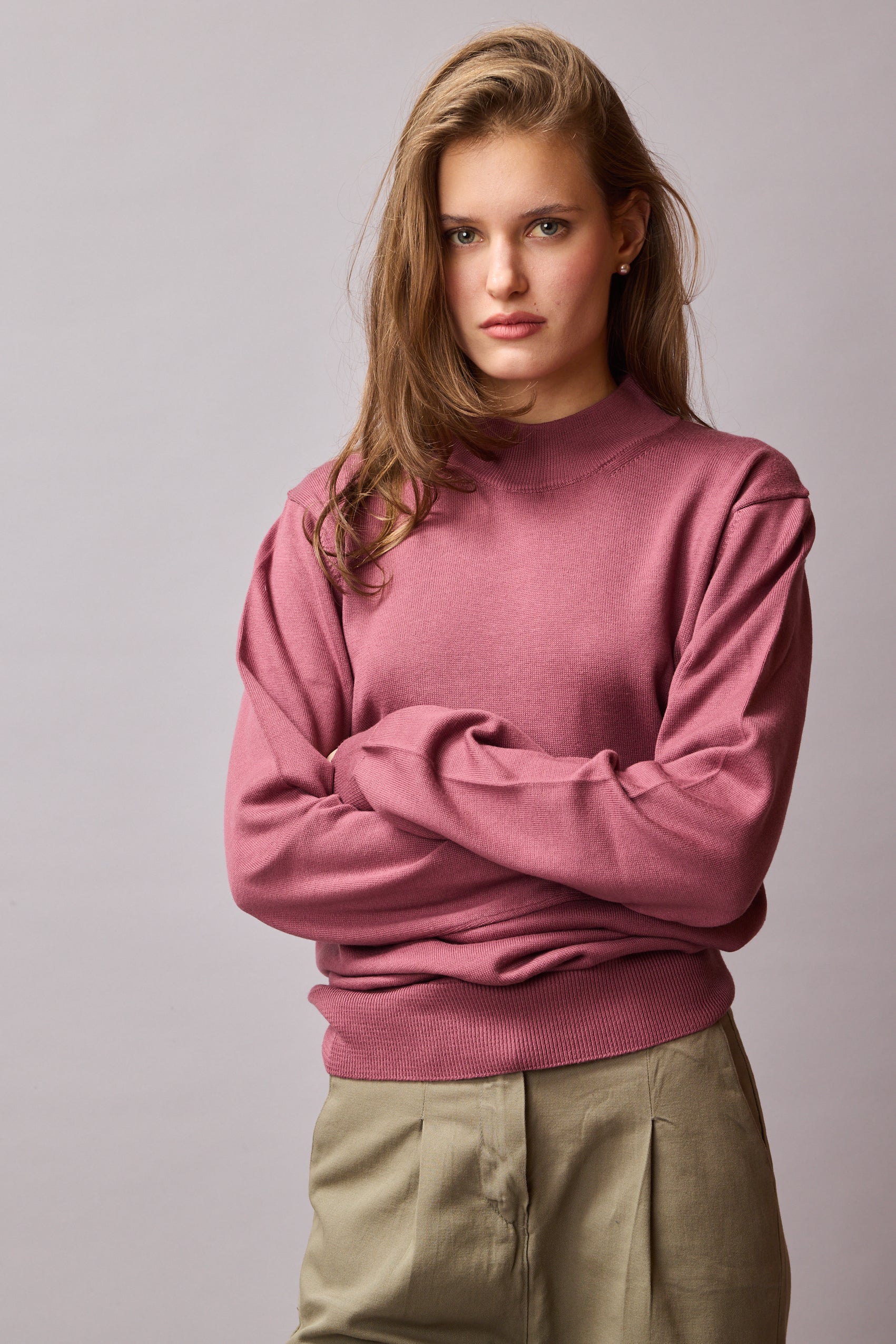 COTTON TURTLEneck UNISEX SWEATER ROSE