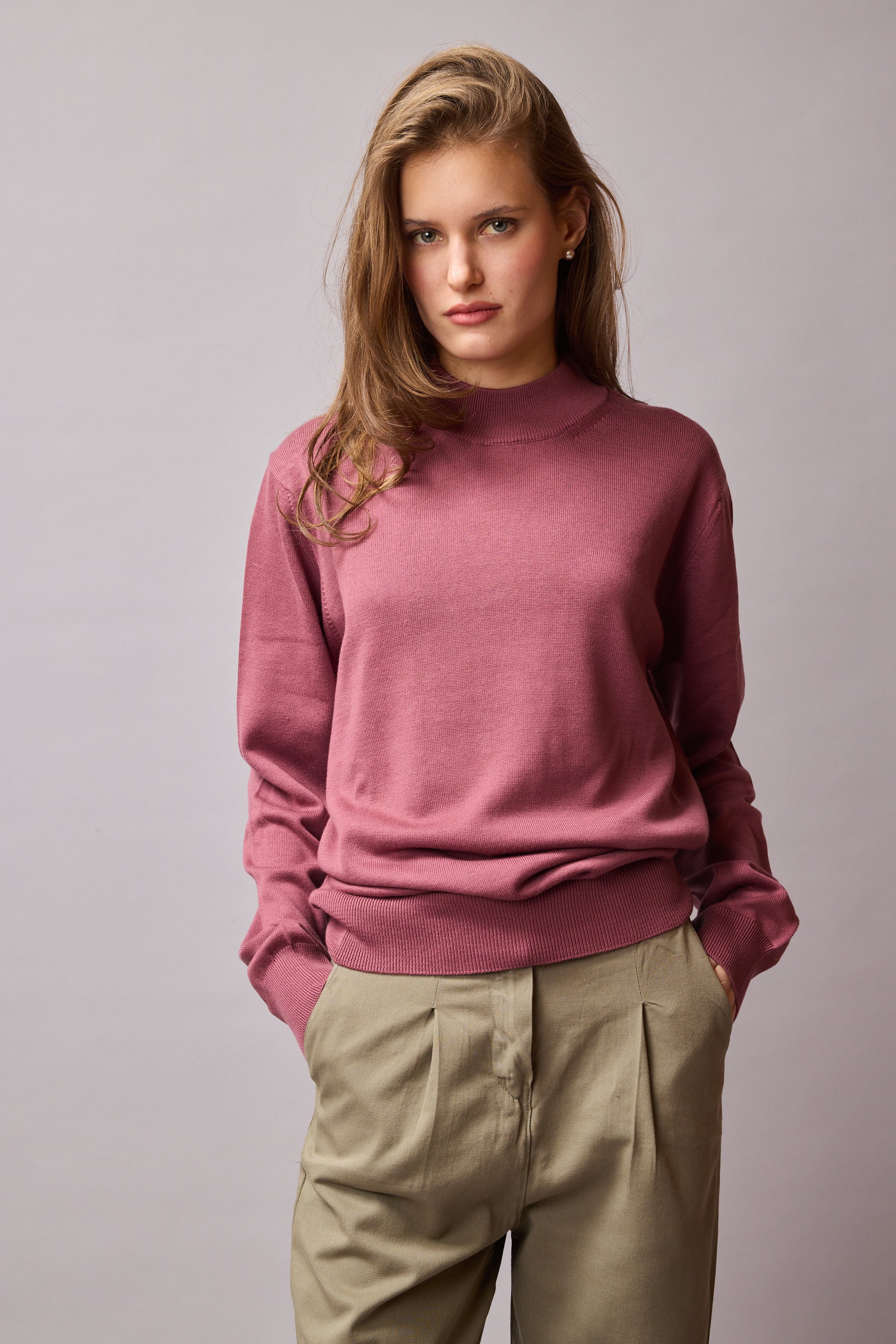 COTTON TURTLEneck UNISEX SWEATER ROSE