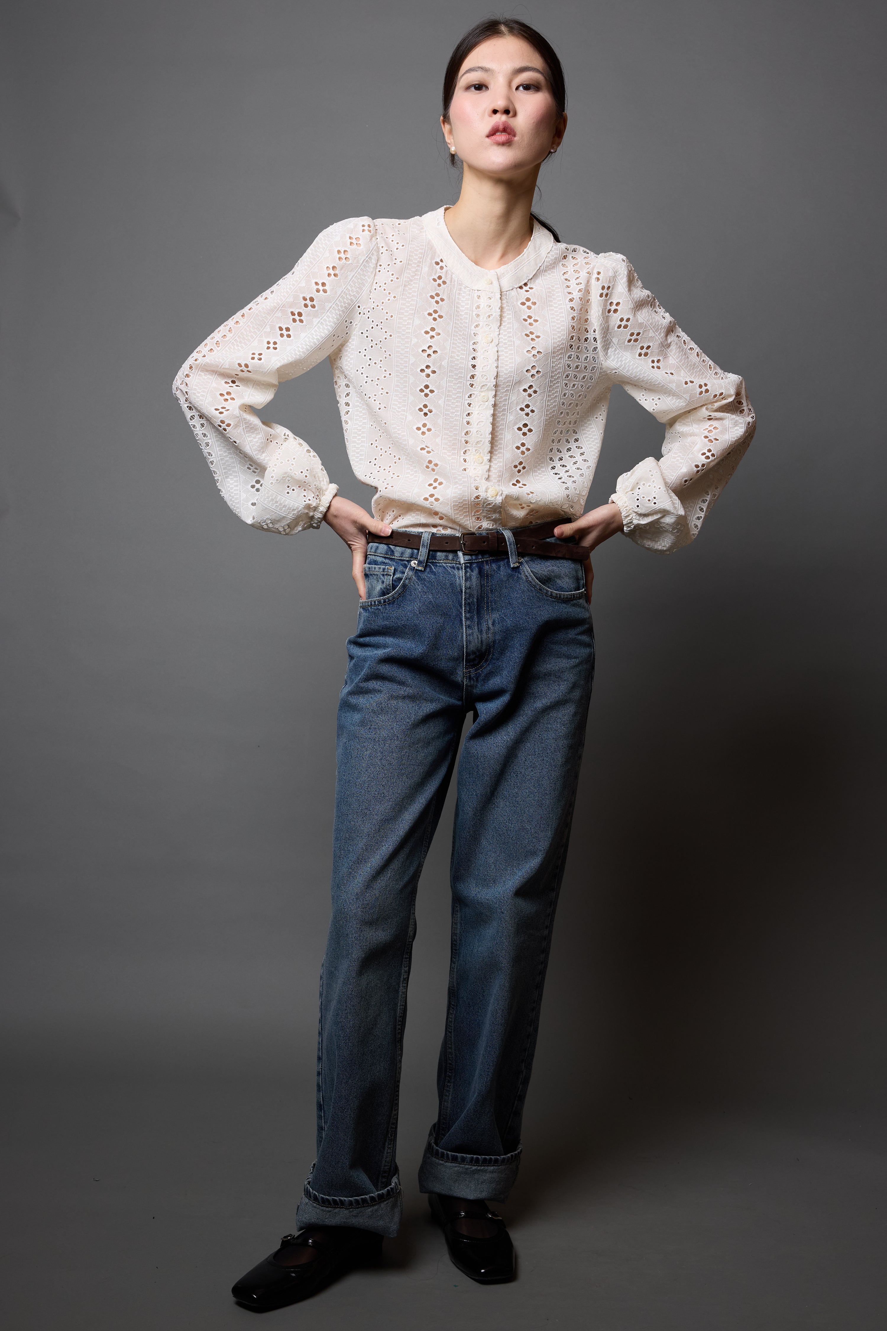 EDITH HAKIM YAKA DELIK ISI GOMLEK