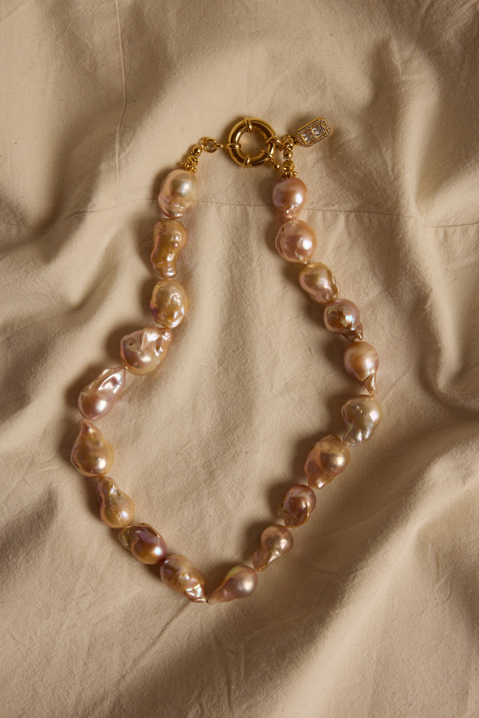 FREYA BAROQUE PEARL NECKLACE