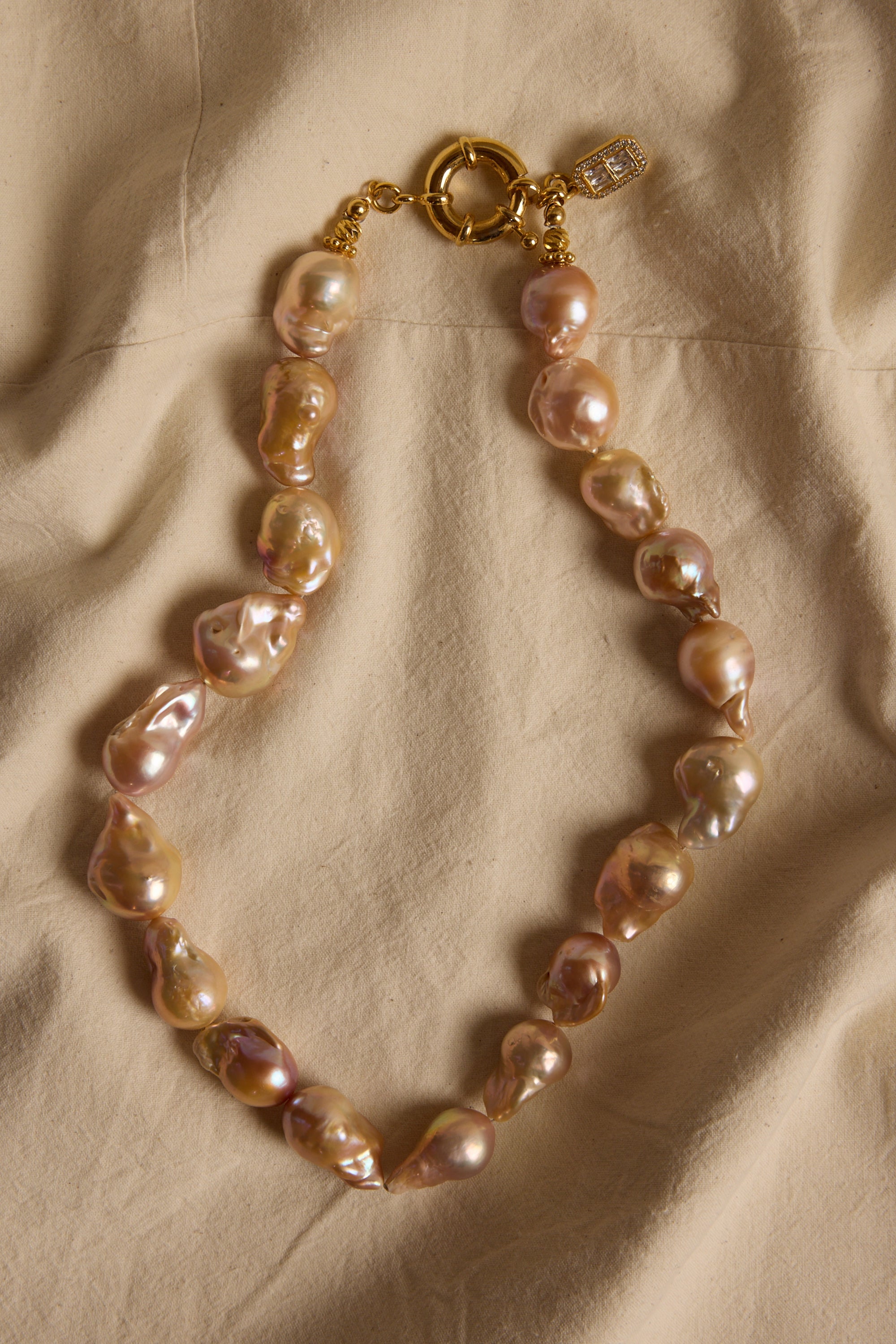 FREYA BAROQUE PEARL NECKLACE