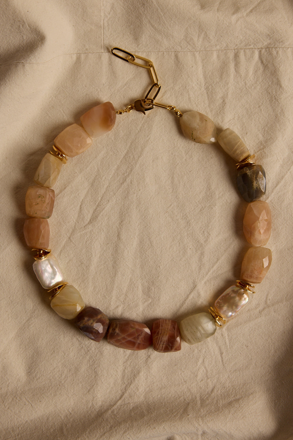 LUNE DE MIEL BAROQUE NECKLACE