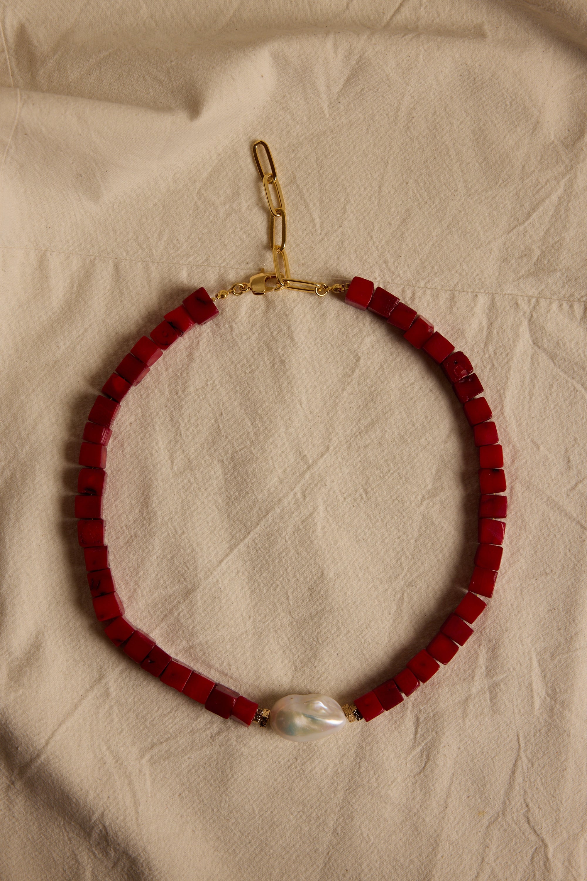 SCARLET MERCAN KOLYE