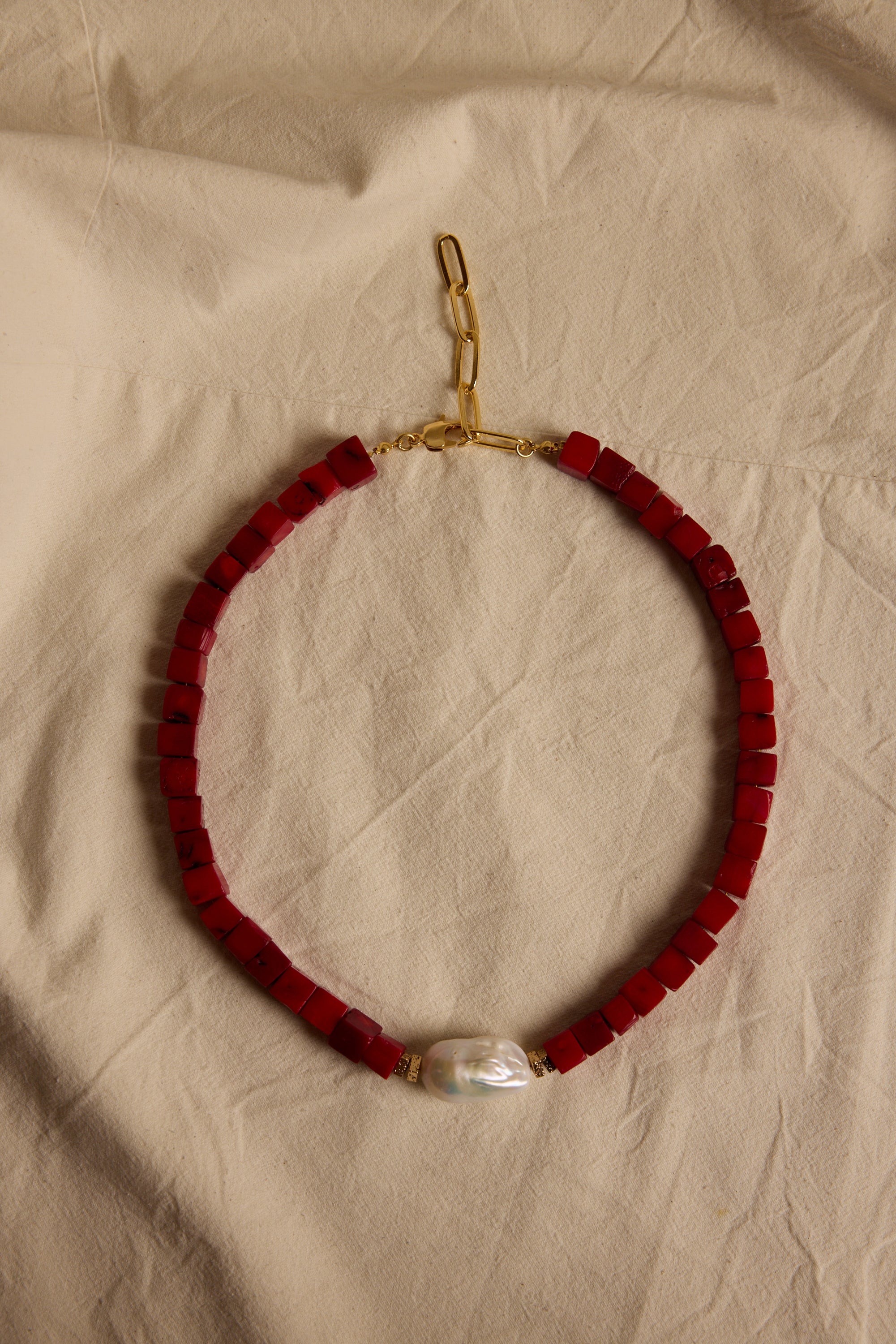 SCARLET MERCAN KOLYE