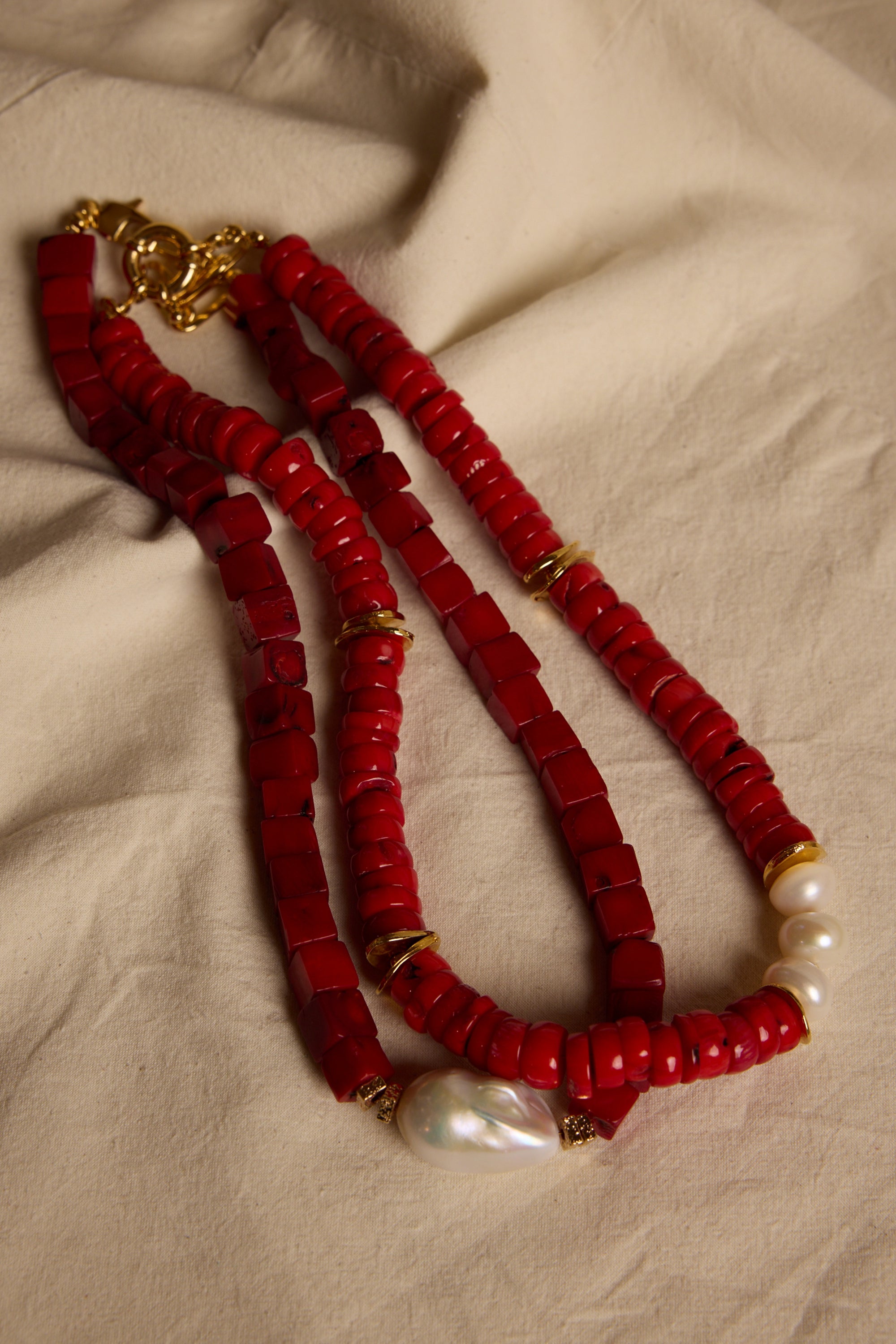 SCARLET MERCAN KOLYE