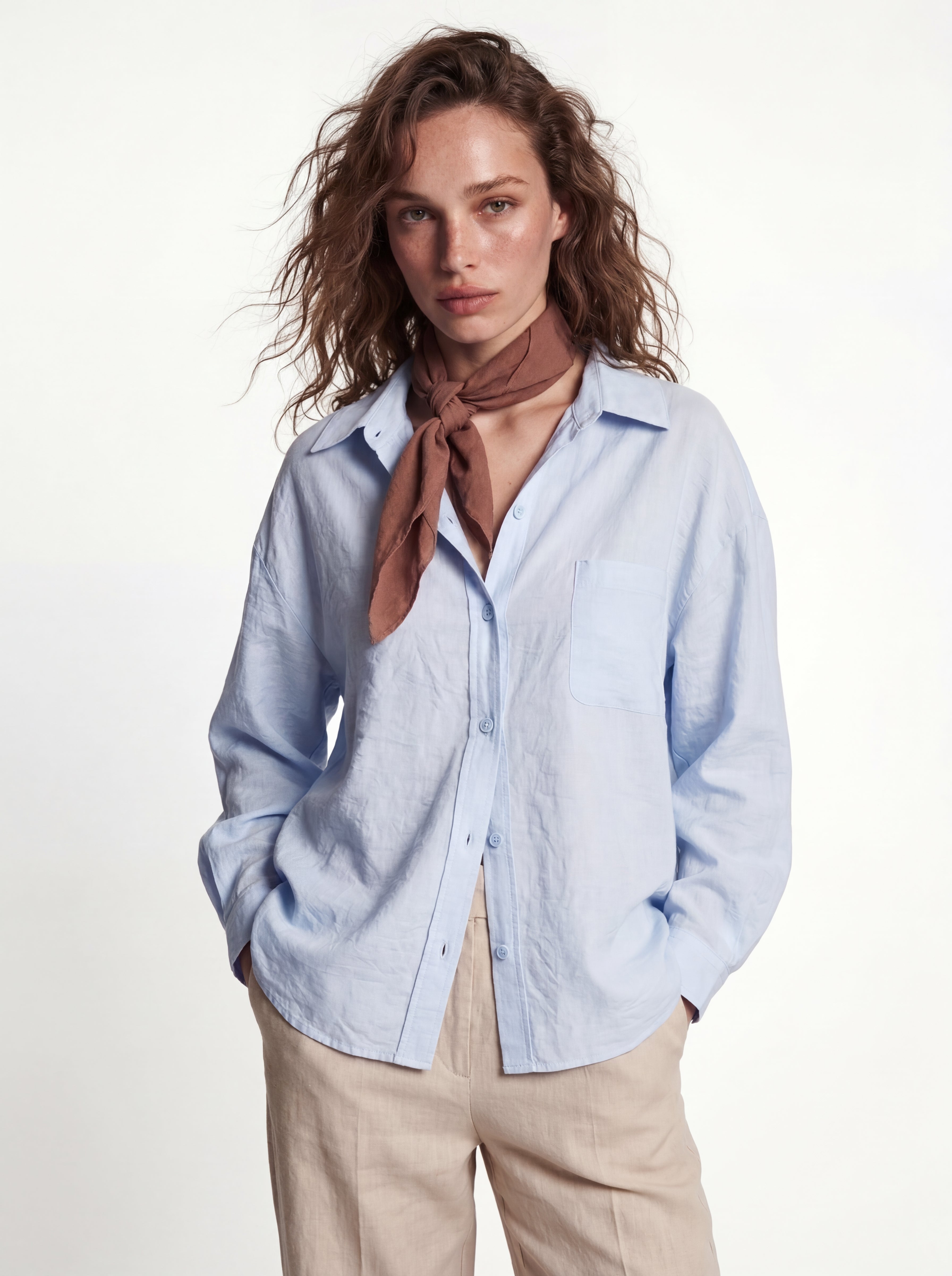 DOKUMLU CEPLI TENSEL GOMLEK MAVI