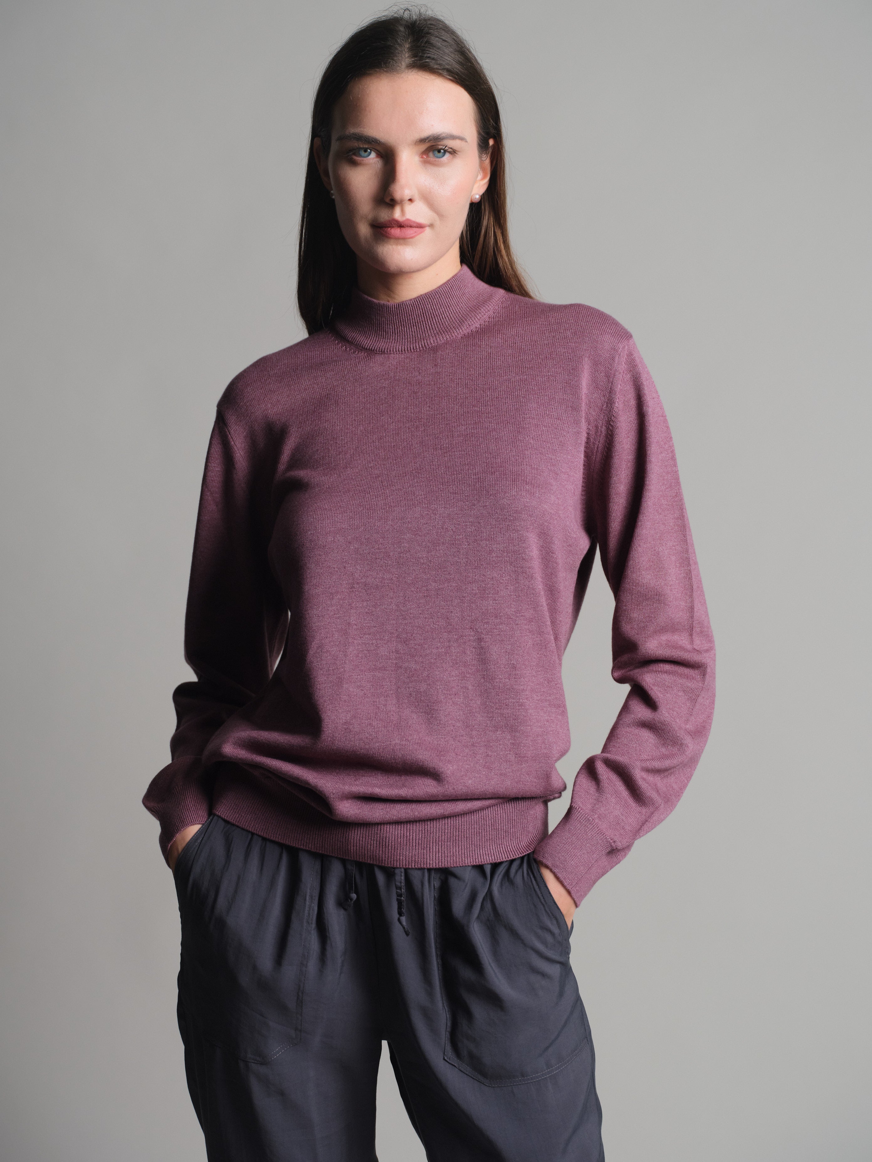 COTTON TURTLENECK UNISEX SWEATER DRIED ROSE