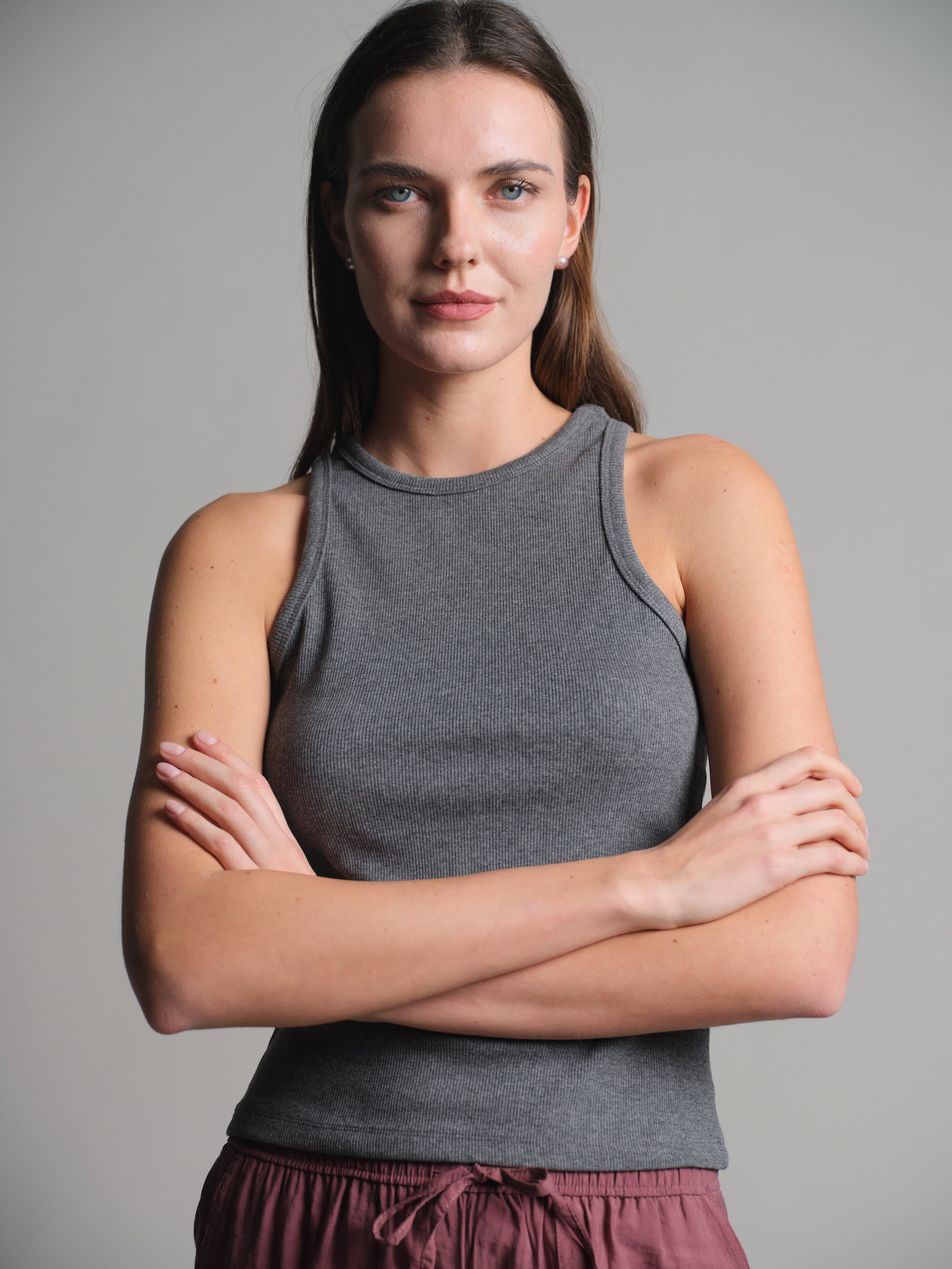 HALTER YAKA CROP TOP FUME