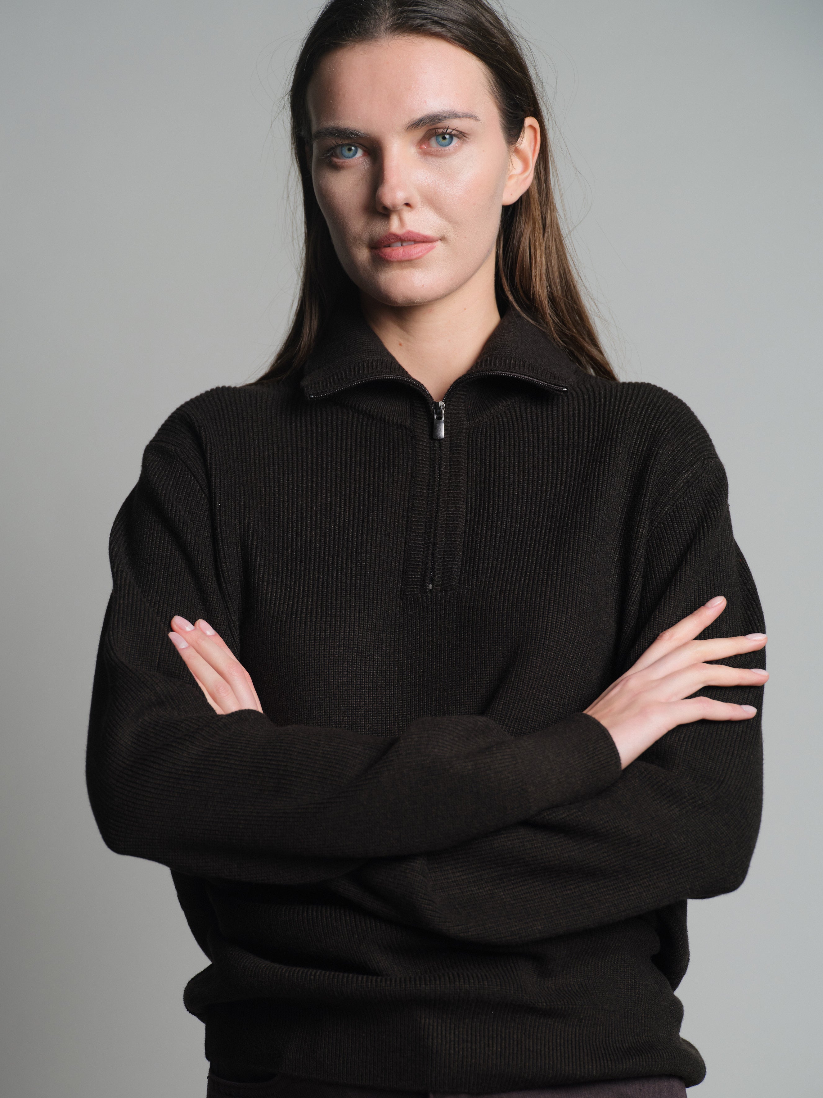 COTTON HIGH COLLAR ZIPPERED UNISEX SWEATER BROWN