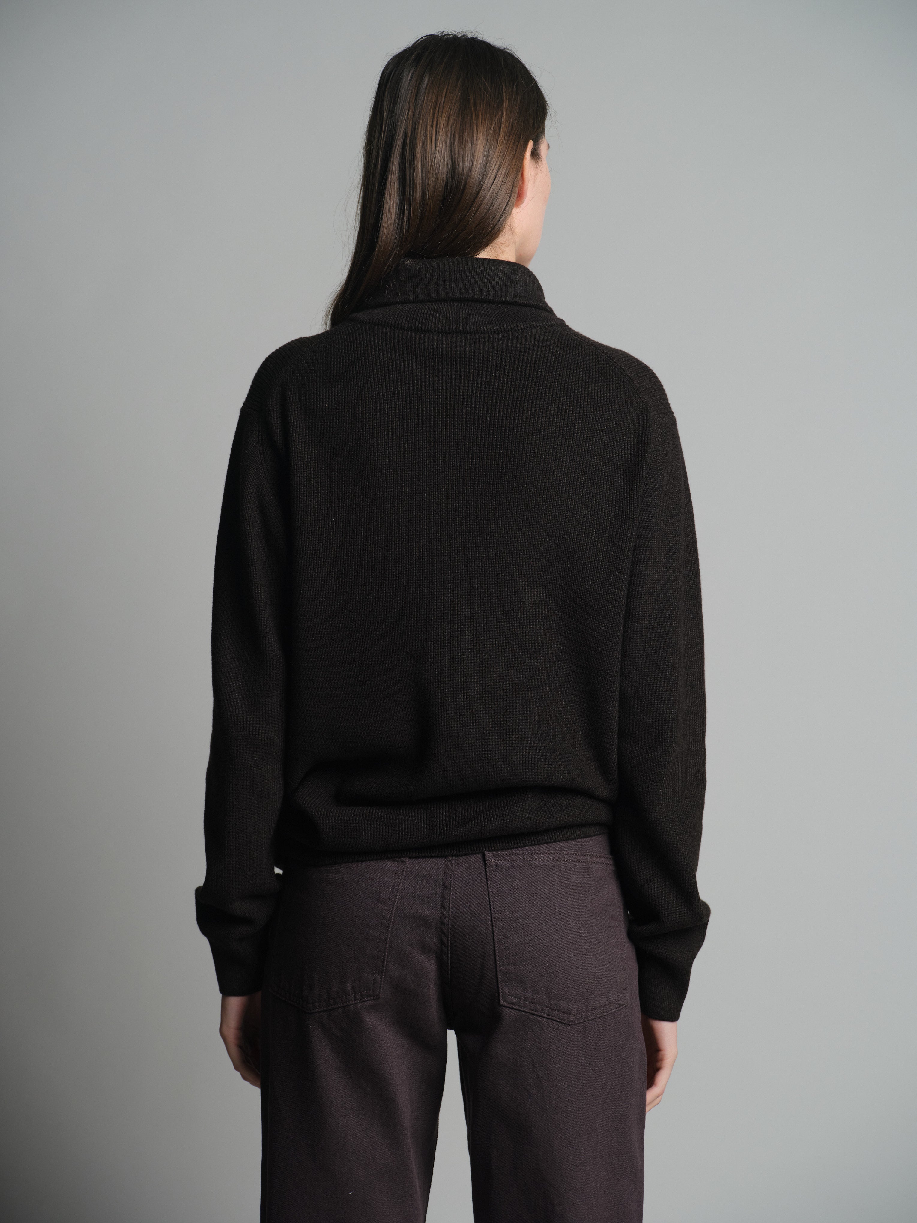 COTTON HIGH COLLAR ZIPPERED UNISEX SWEATER BROWN