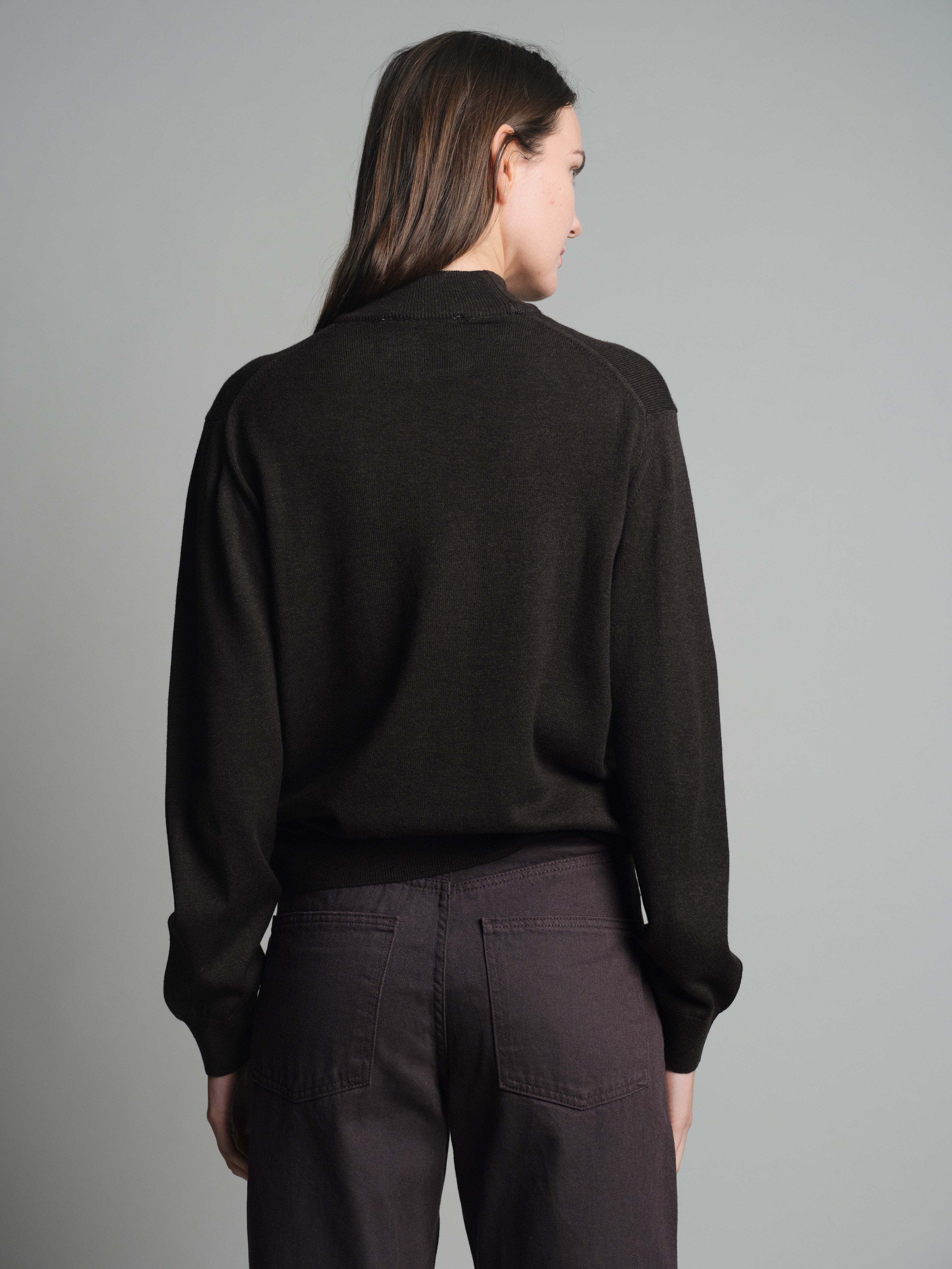 COTTON TURTLENECK UNISEX SWEATER DARK BROWN