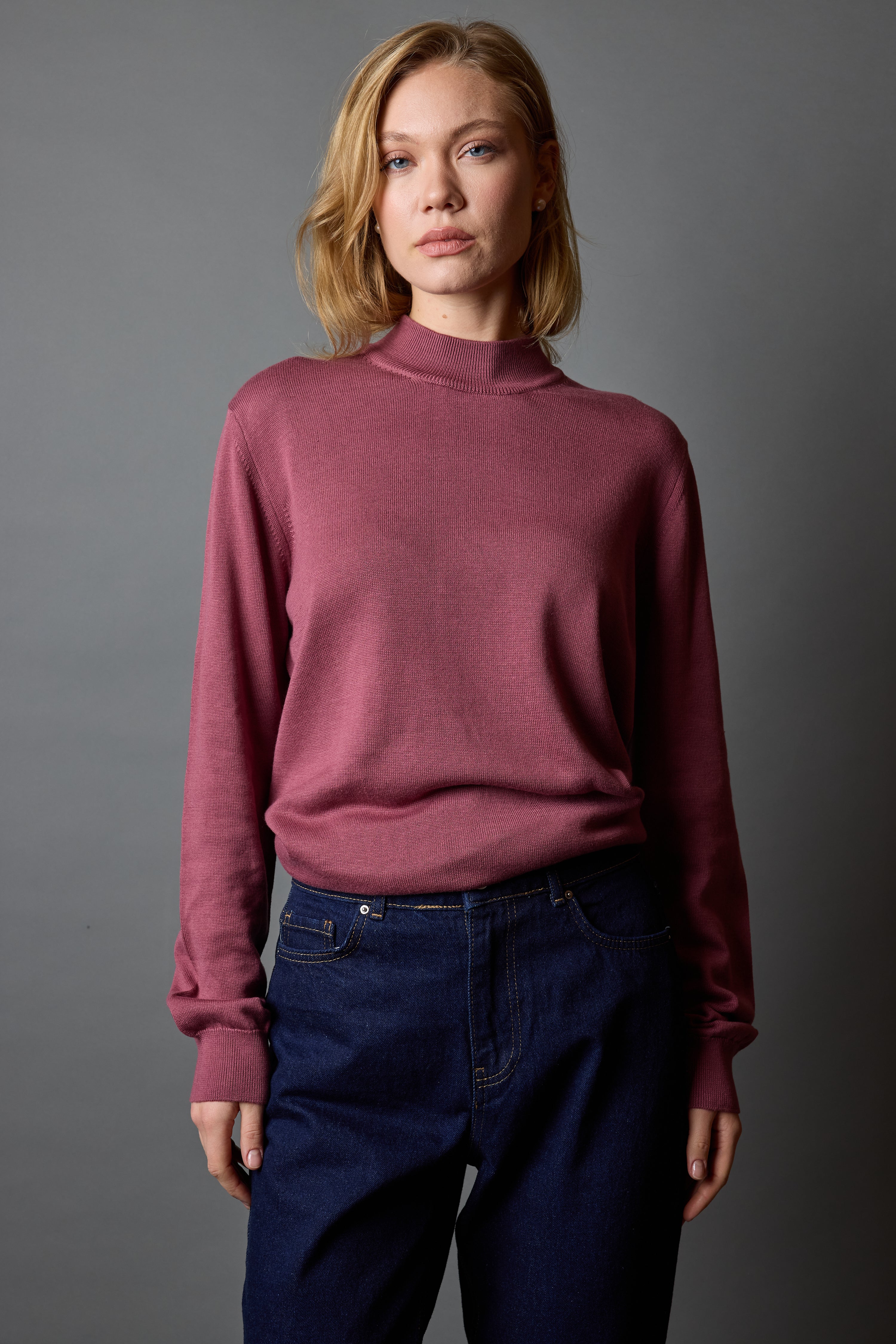 COTTON TURTLEneck UNISEX SWEATER ROSE