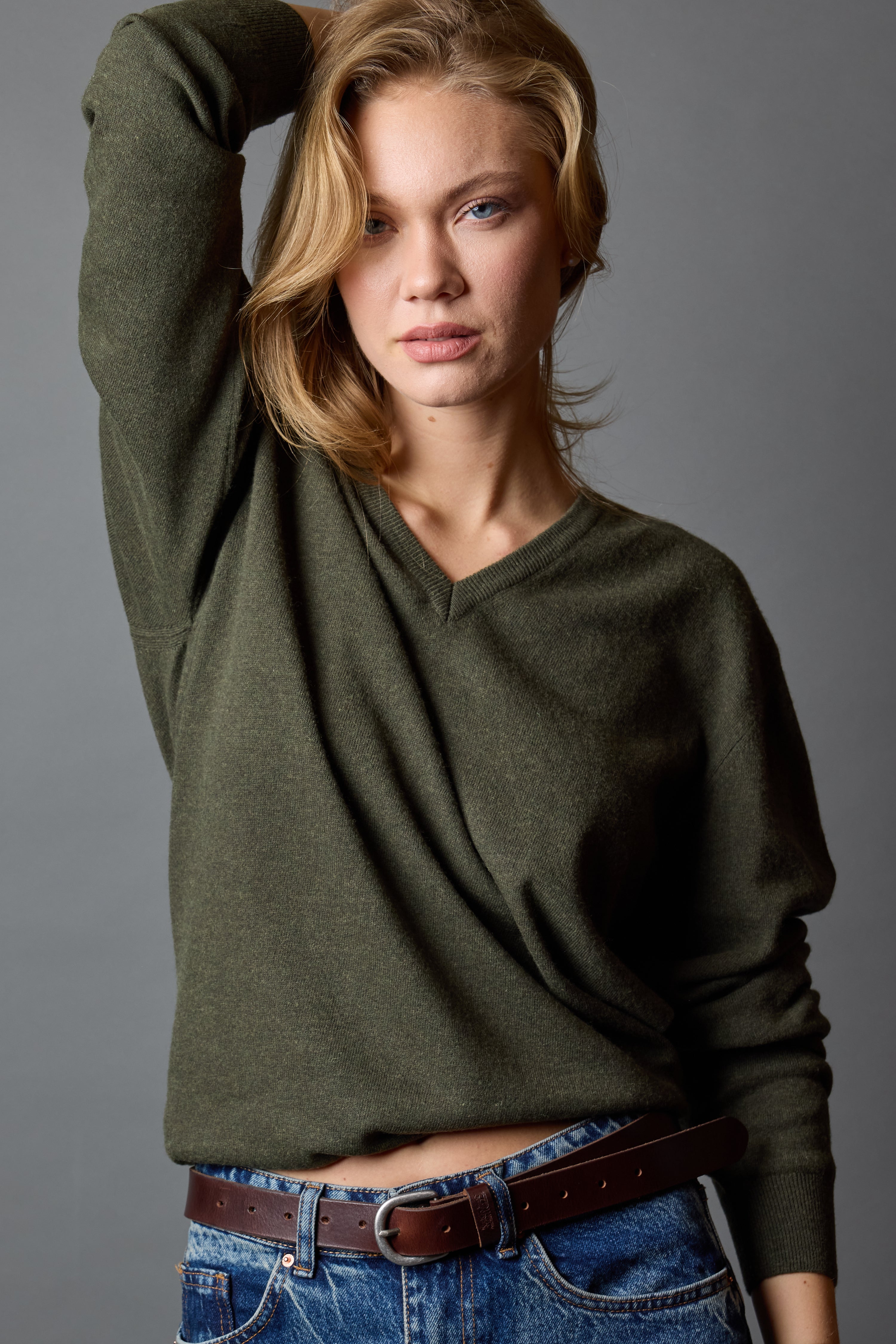 YUN V YAKA UNISEX KAZAK HAKI