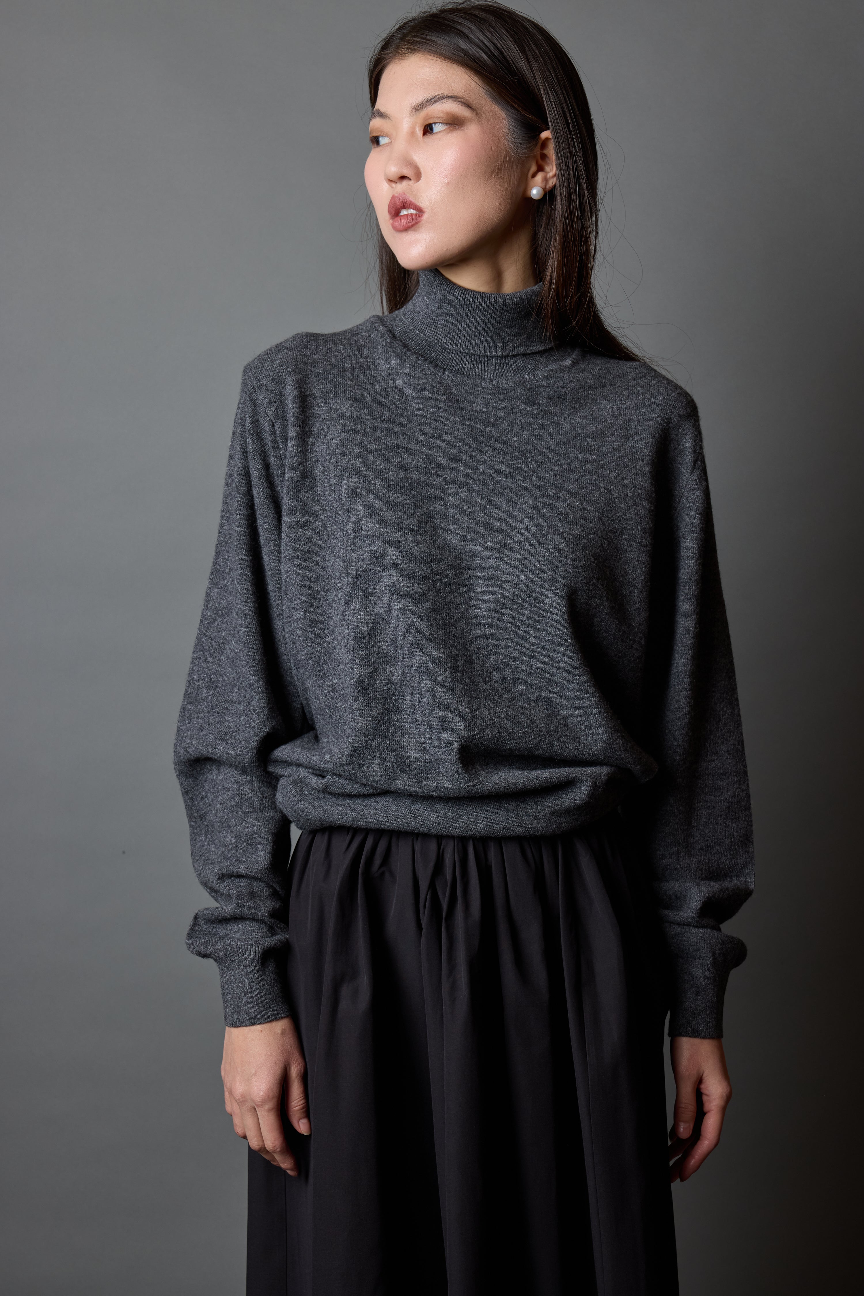 YUN YUKSEK YAKA UNISEX KAZAK FUME