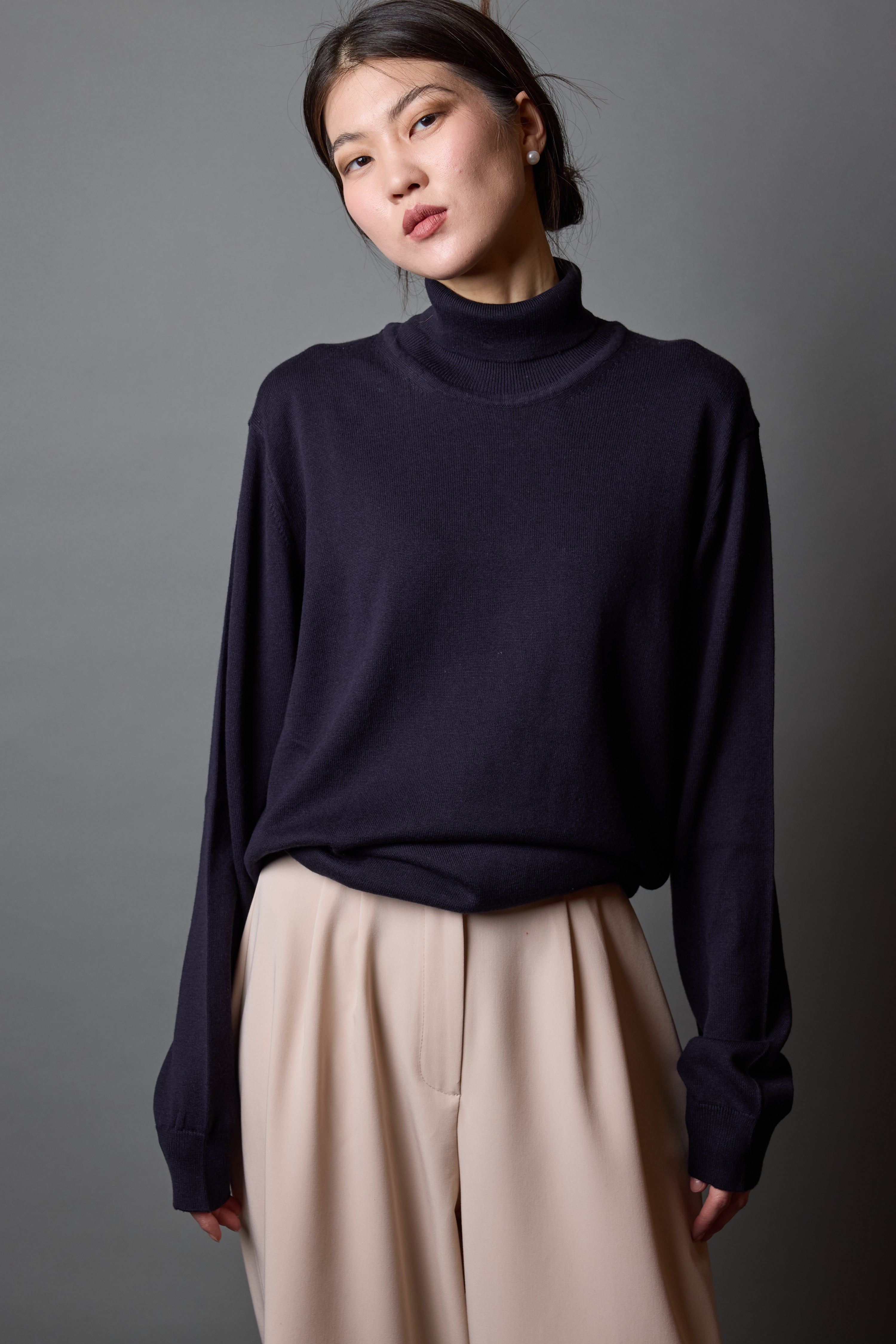 PAMUK YUKSEK YAKA UNISEX KAZAK LACIVERT