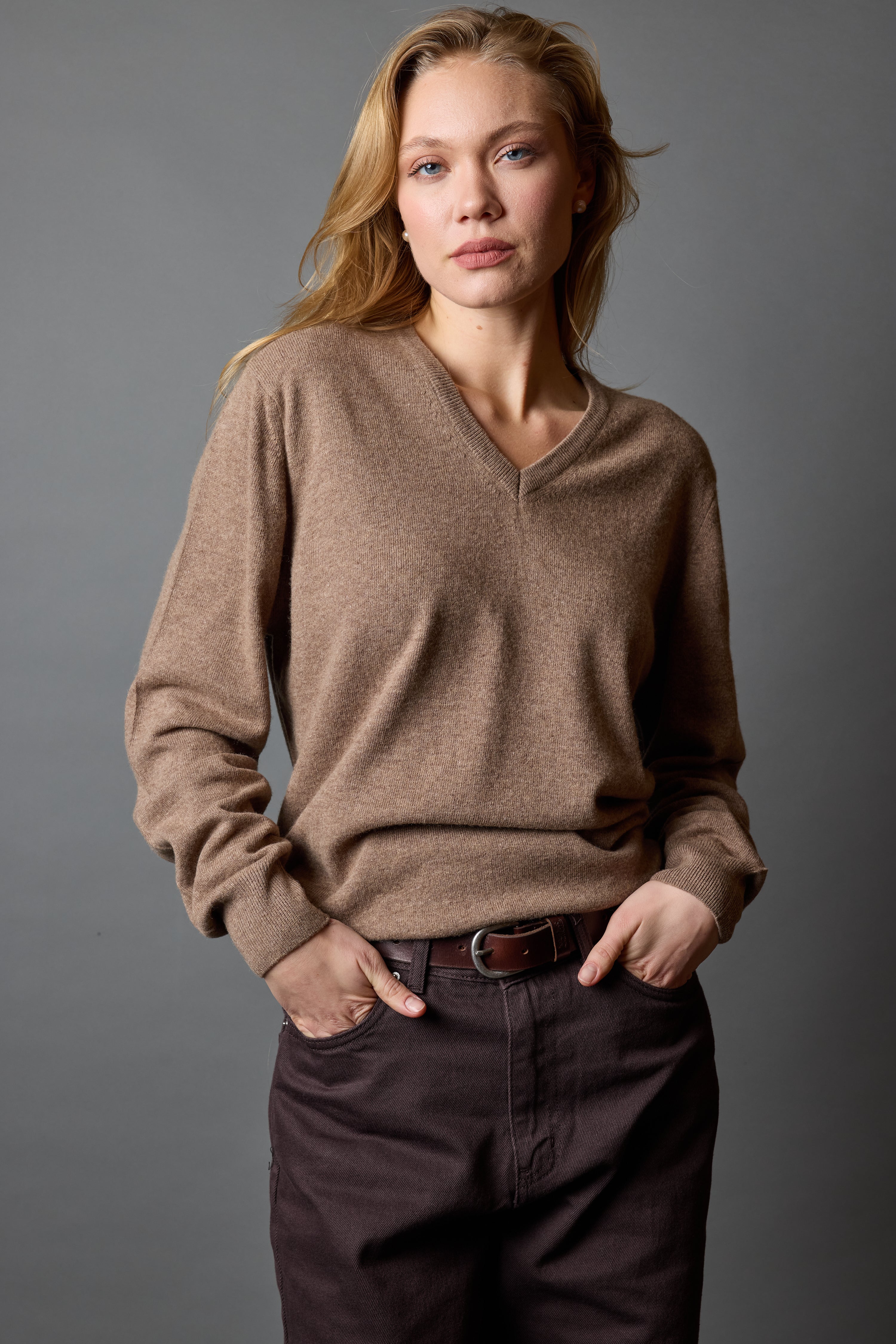 YUN V YAKA UNISEX KAZAK VIZON