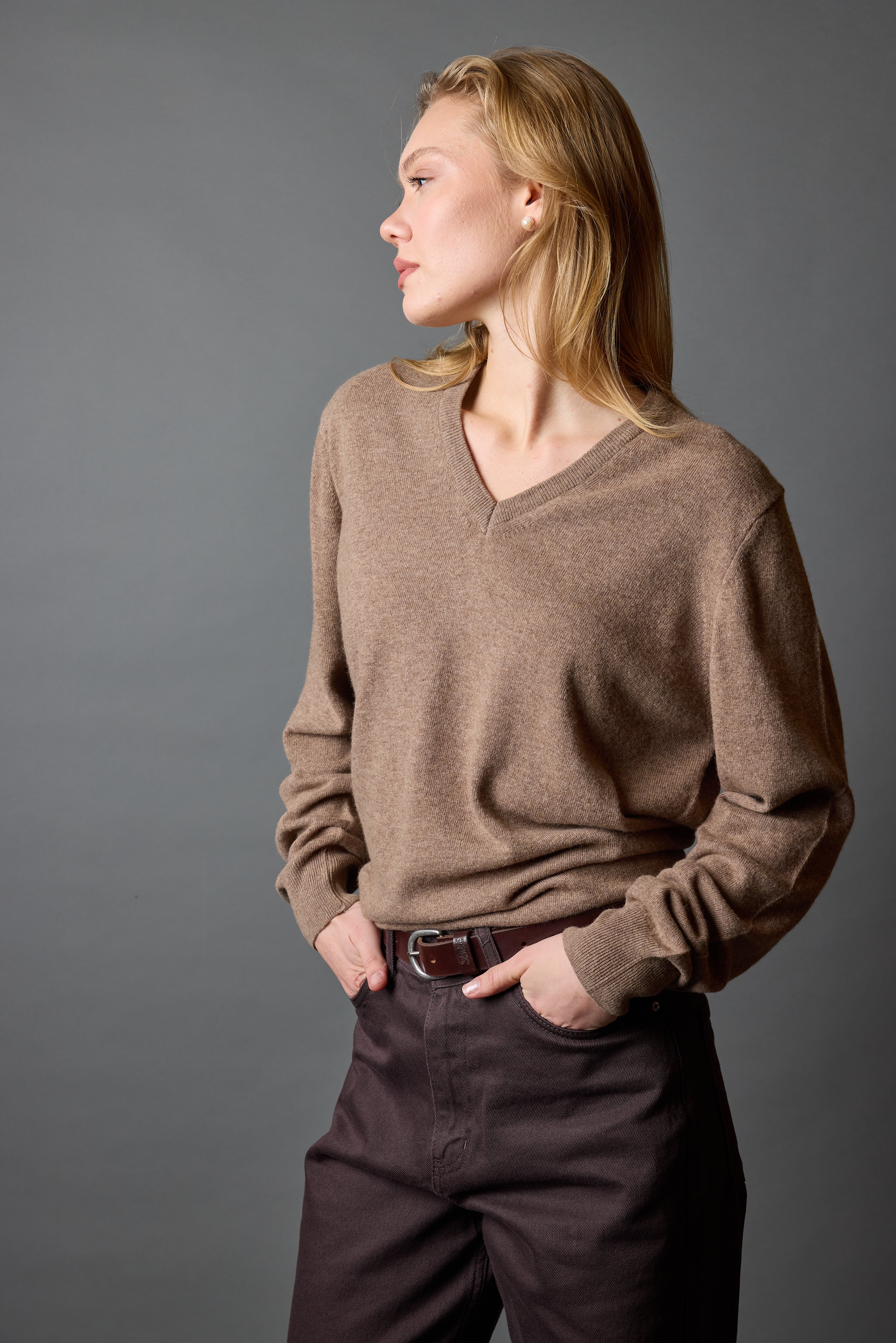 YUN V YAKA UNISEX KAZAK VIZON