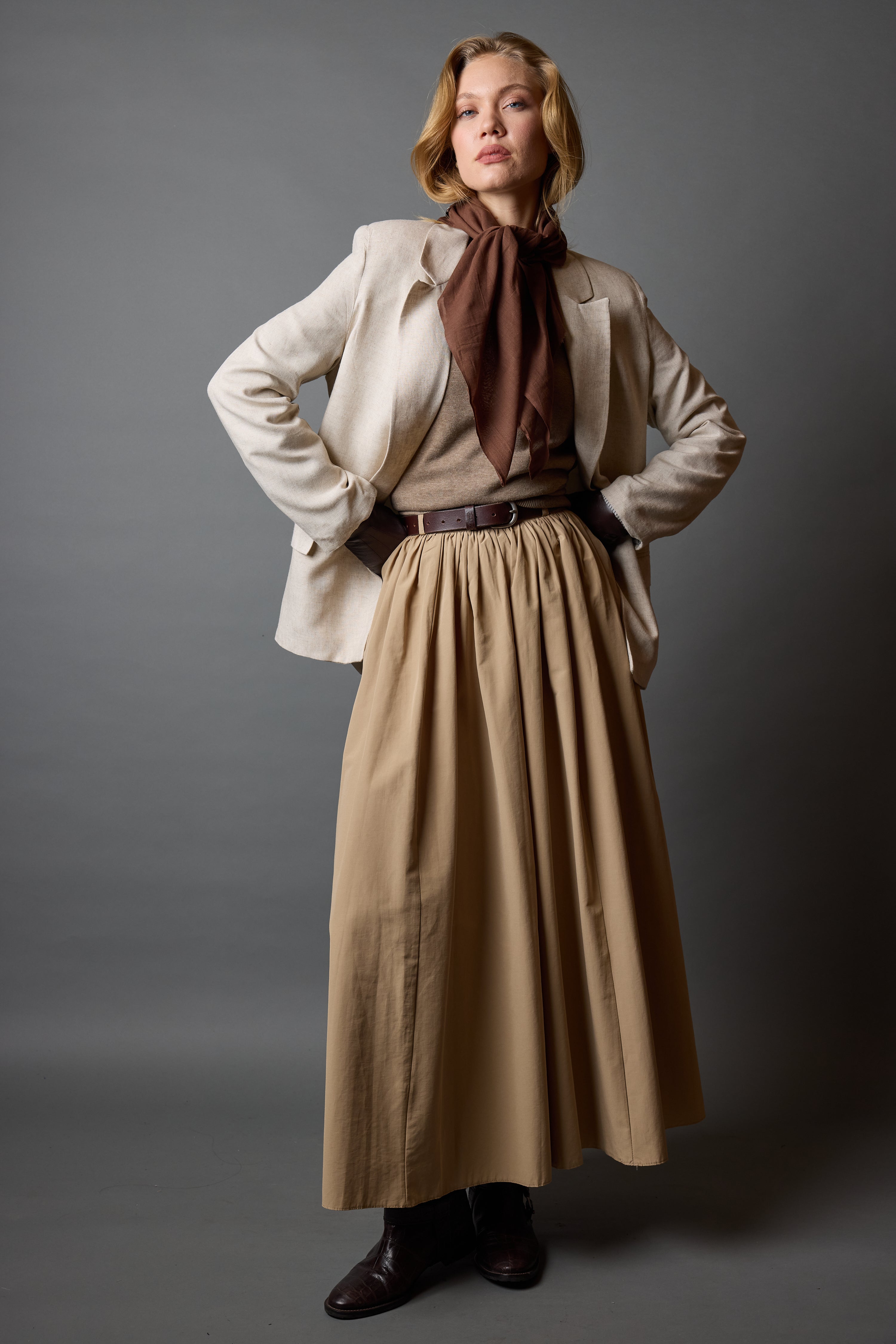 DARK AUTUMN ORGANİK PAMUK HANDMADE KARE FULAR