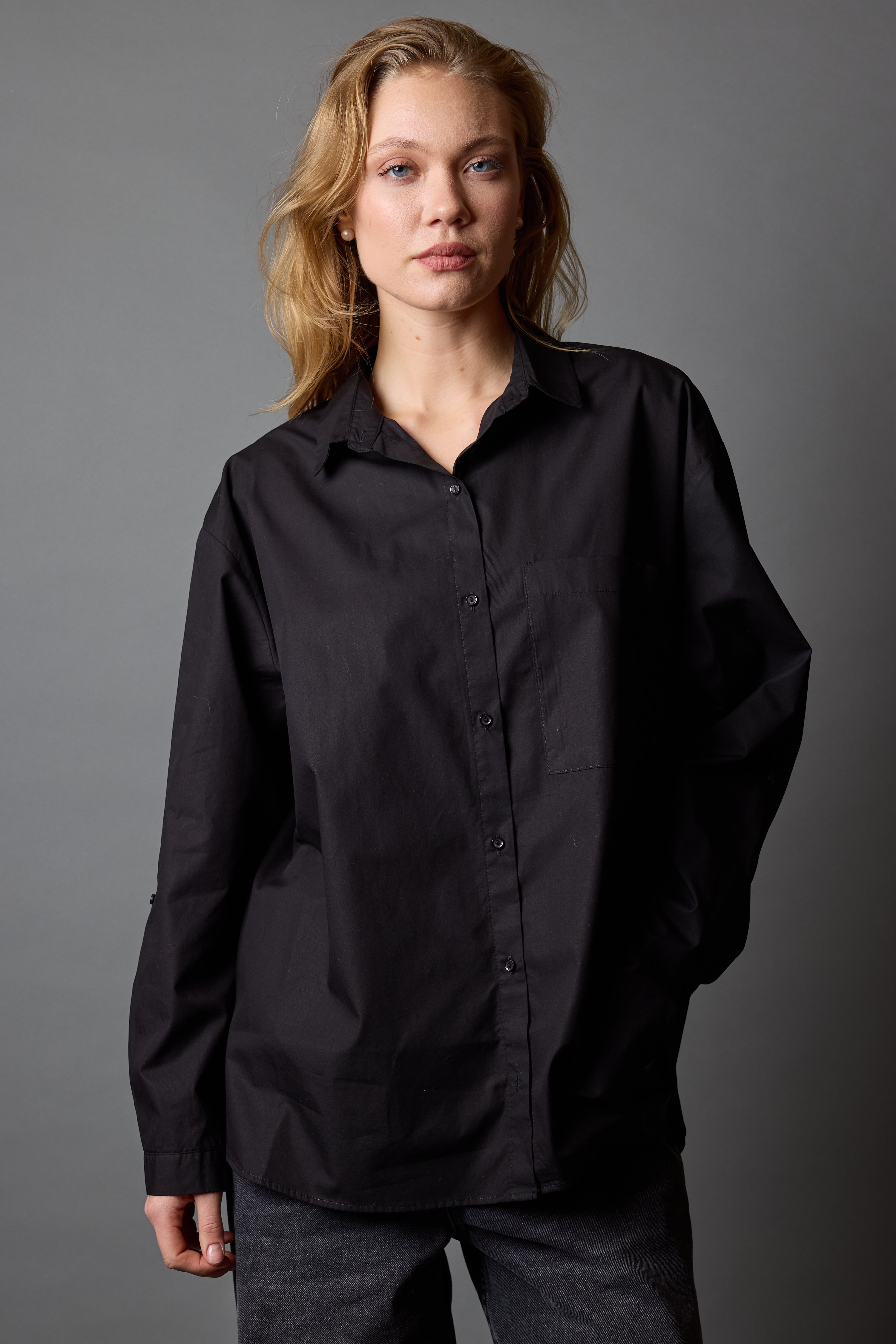 KLASIK YAKA OVERSIZE GOMLEK SIYAH