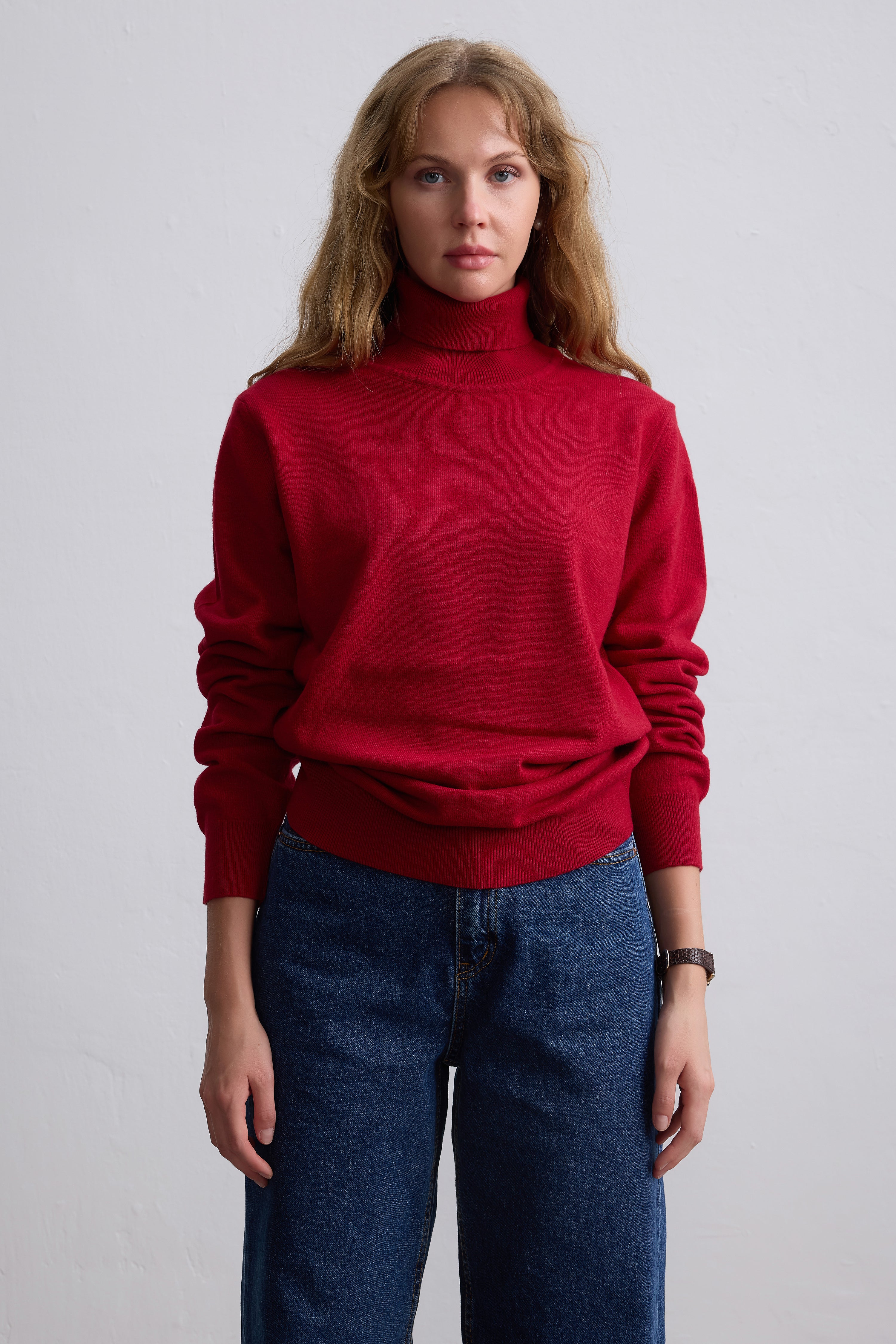 YUN YUKSEK YAKA UNISEX KAZAK KIRMIZI