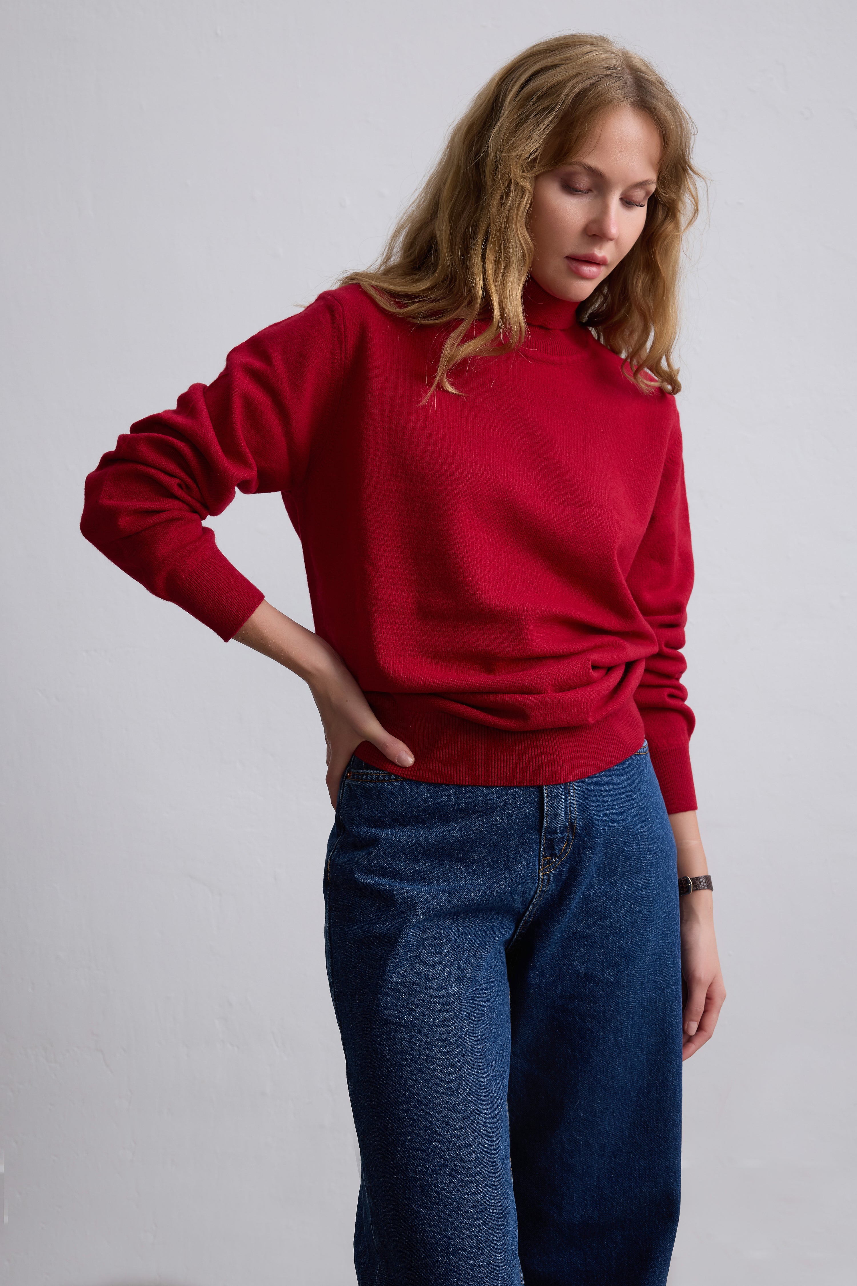 YUN YUKSEK YAKA UNISEX KAZAK KIRMIZI