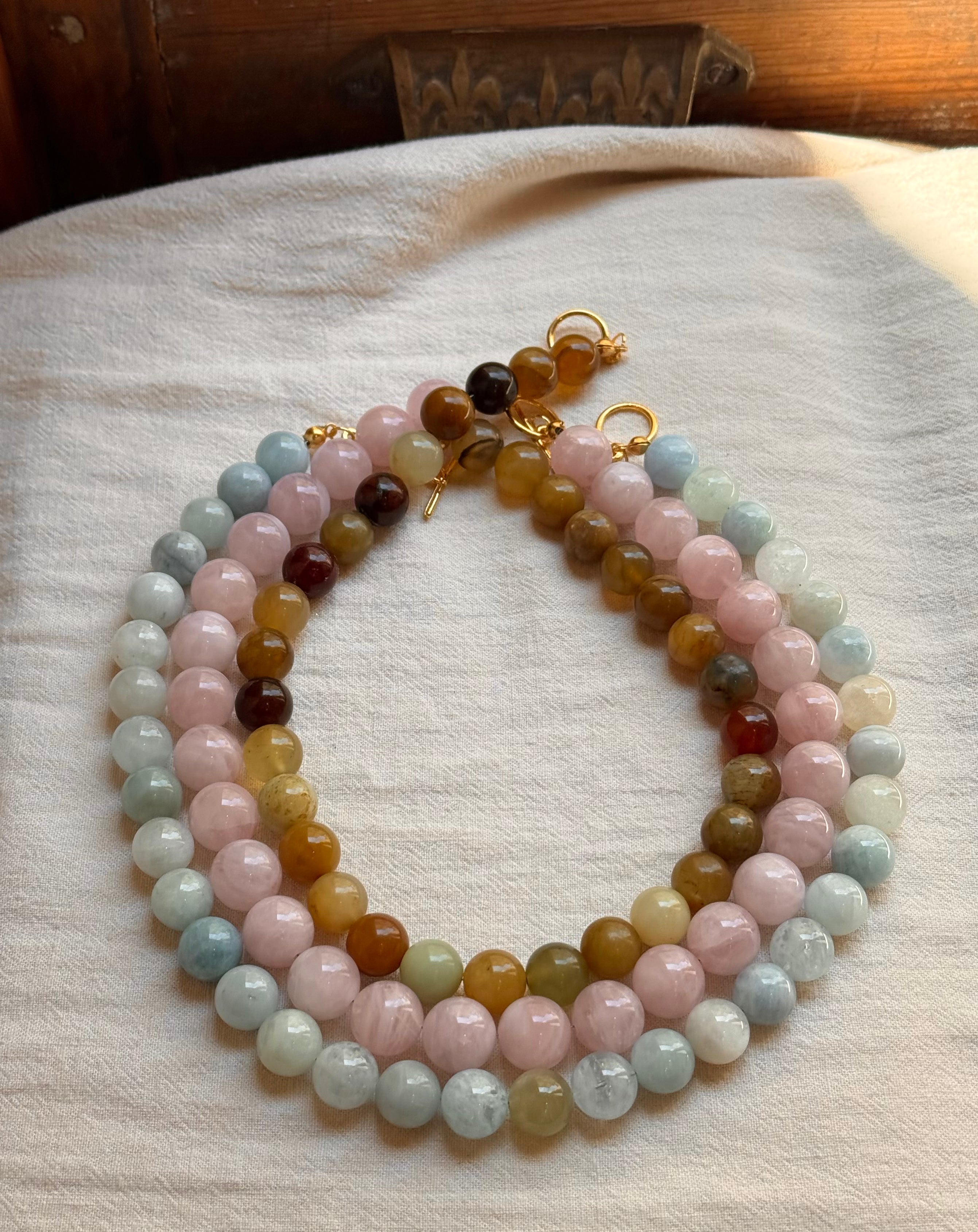 MATIERE ROUGE CORAL NECKLACE