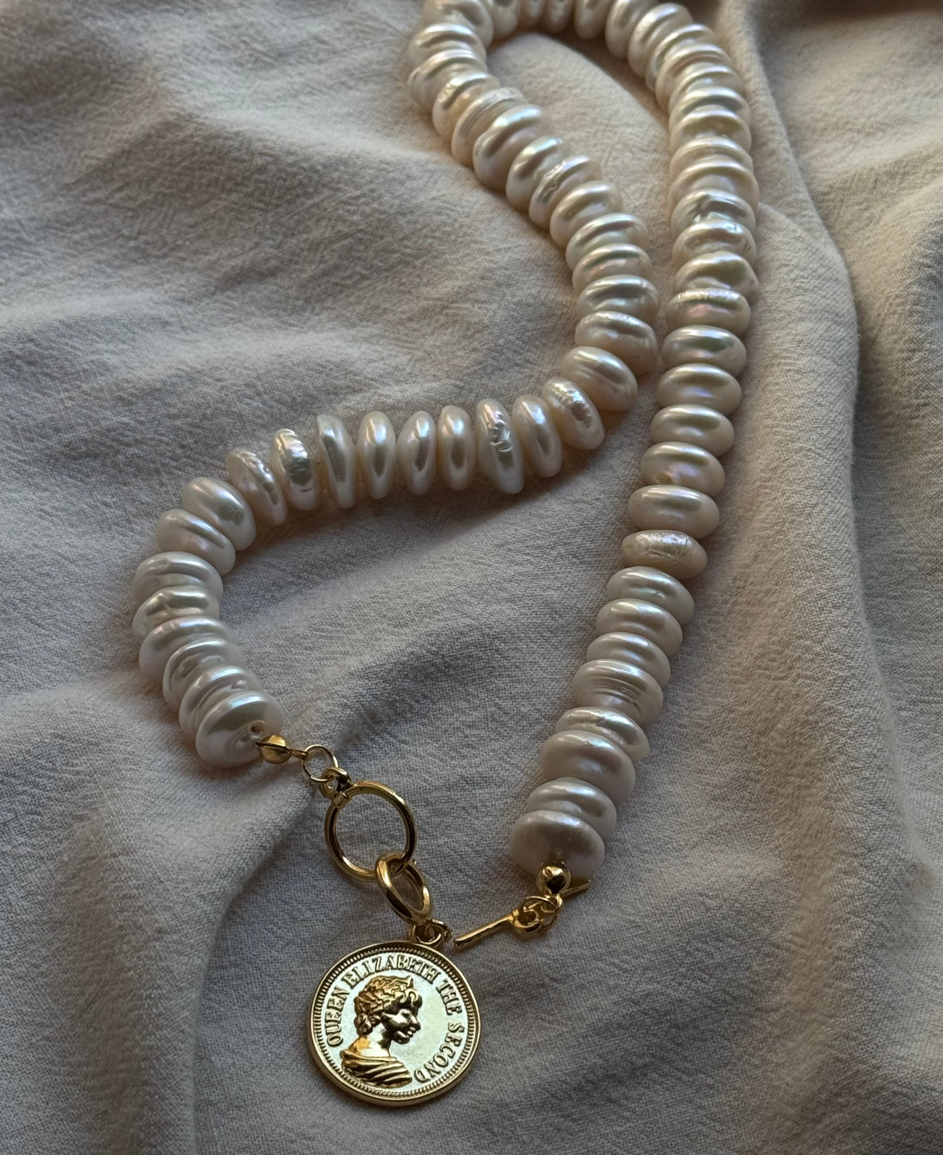 CROWN LILIBET CHARM - KOLYE UCU