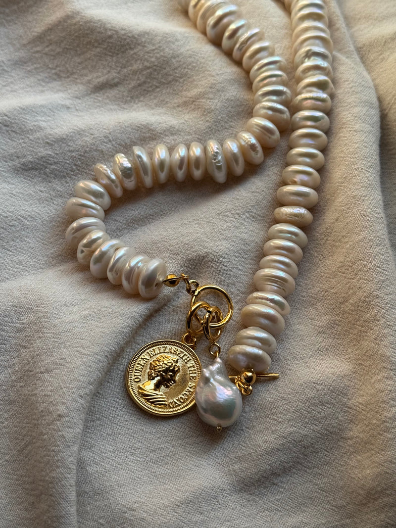 MATIERE ROUGE CORAL NECKLACE