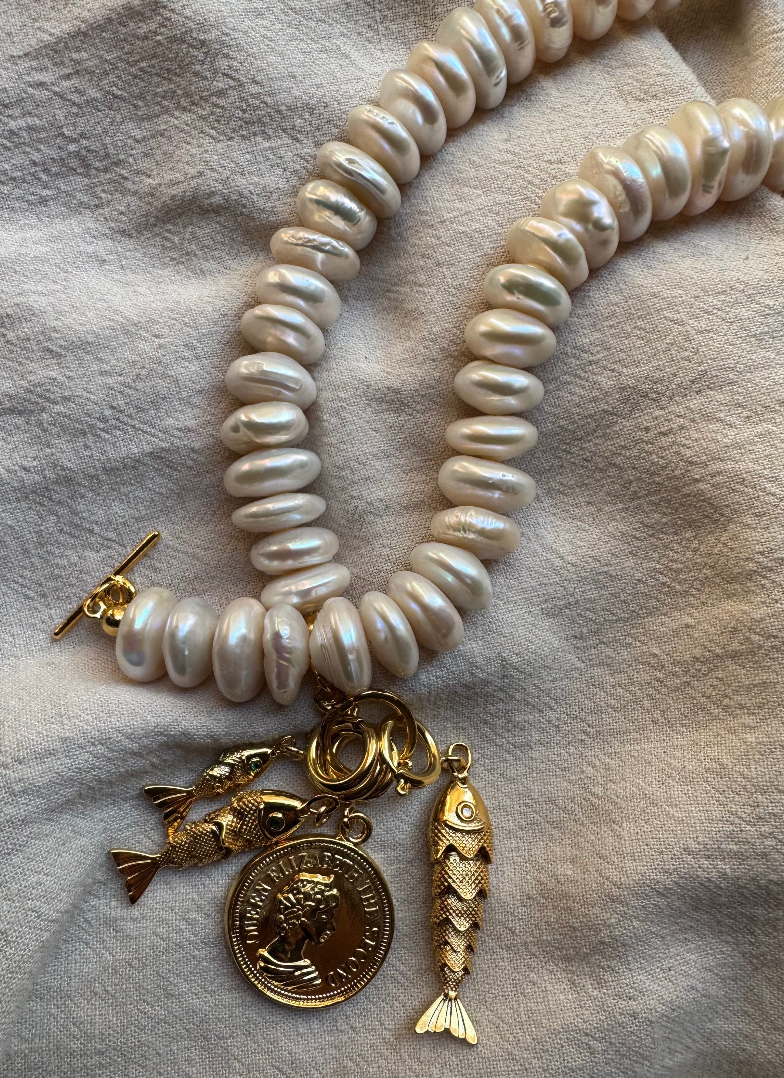 CROWN LILIBET CHARM - KOLYE UCU