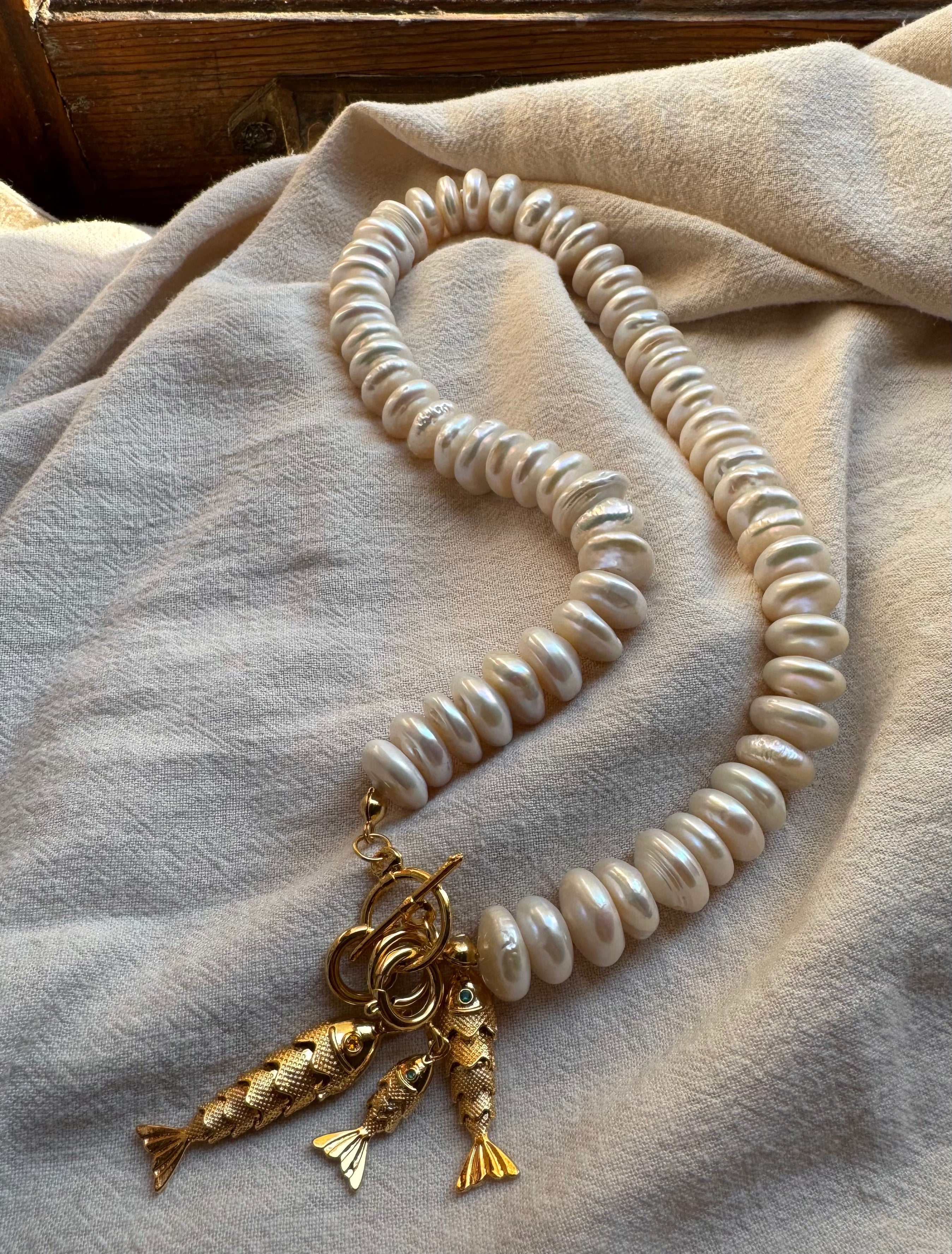 BABY KOIYA CHARM EMERALD- KOLYE UCU