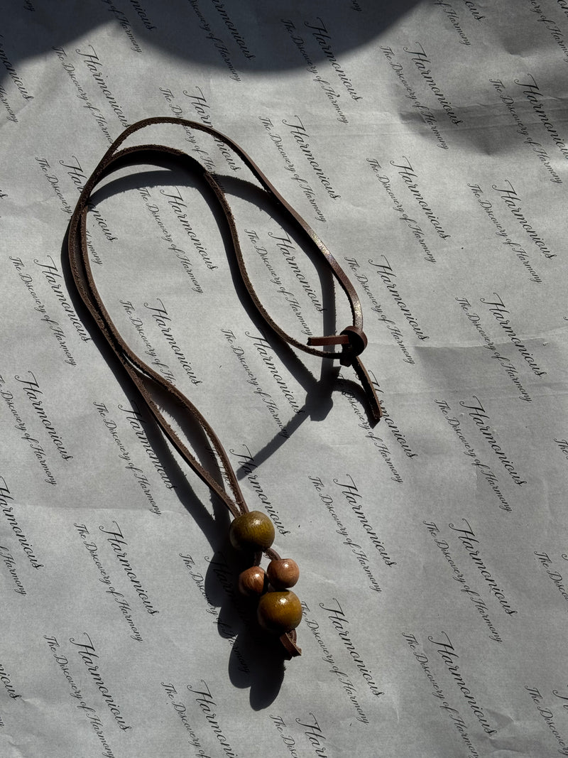 MATIERE ROUGE CORAL NECKLACE