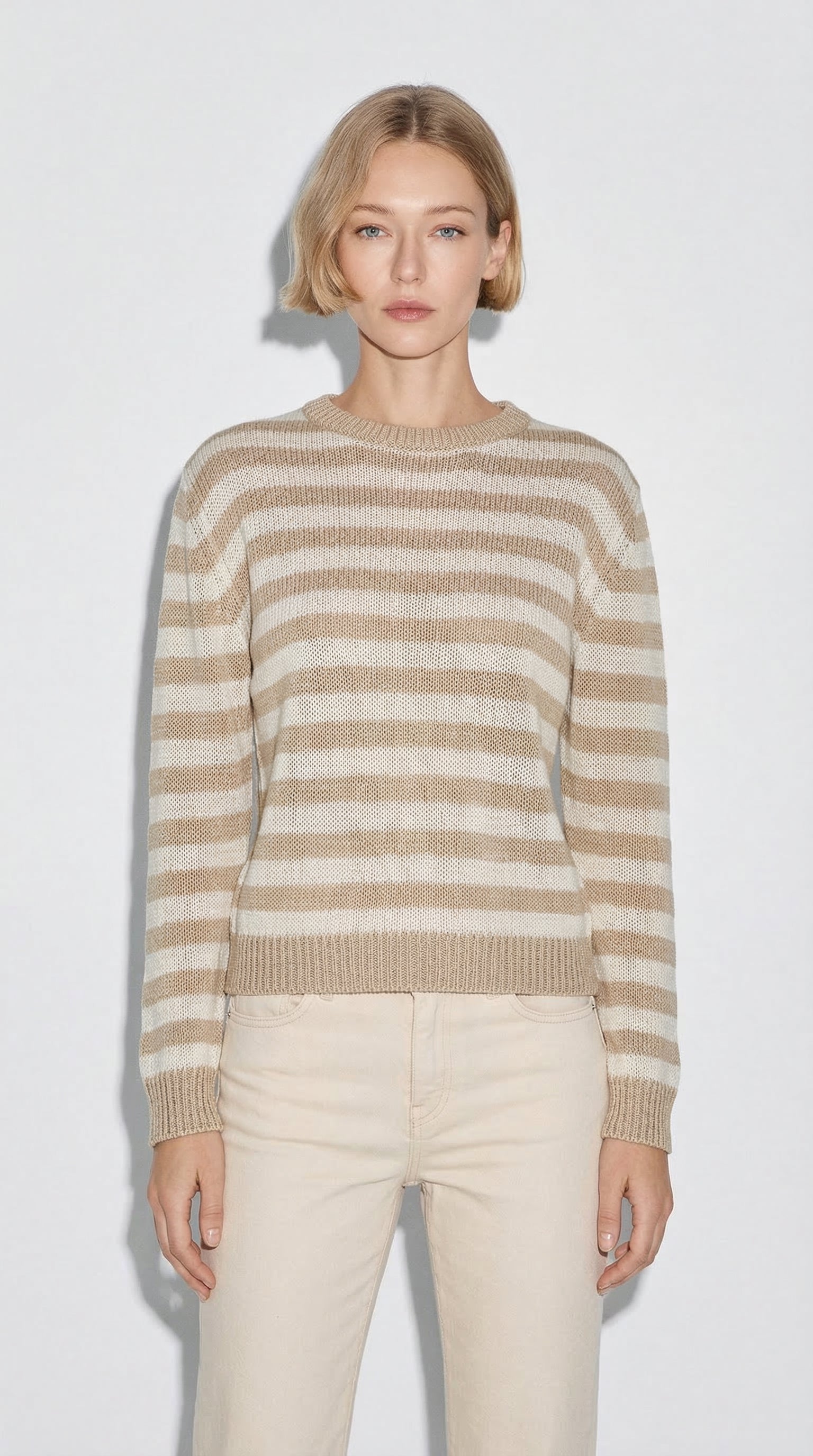 HIGH COLLAR SWEATER BROWN