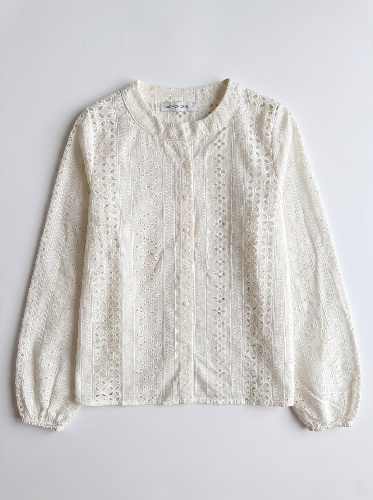 EDITH STANDARD COLLAR HOLE HEAT SHIRT