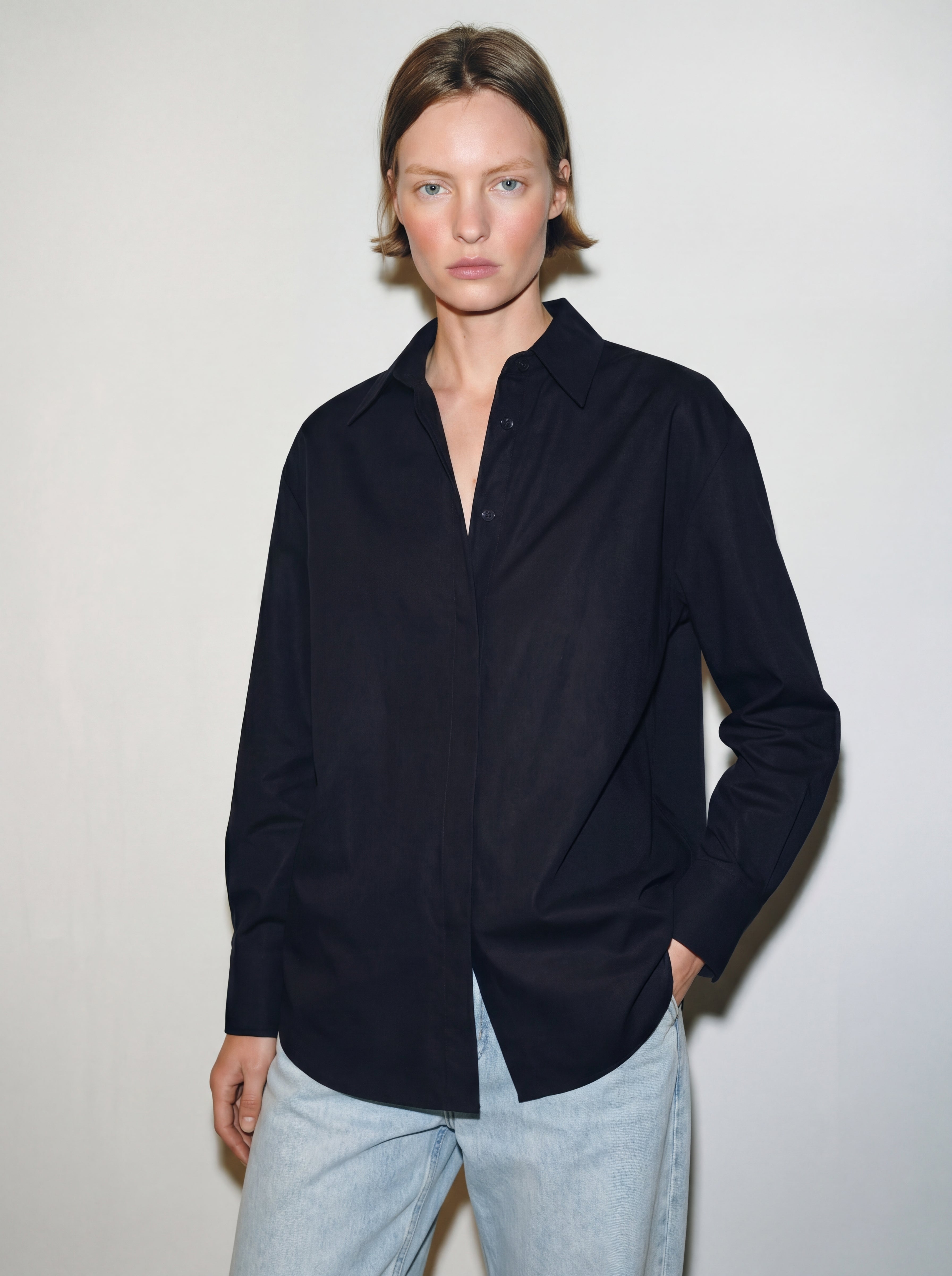 DUGME DETAYLI POPLIN GOMLEK SIYAH