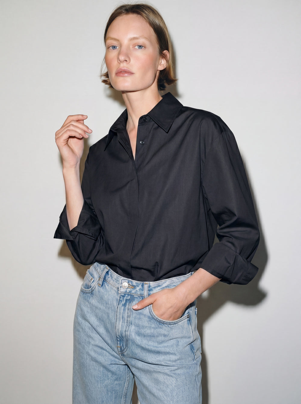DUGME DETAYLI POPLIN GOMLEK SIYAH