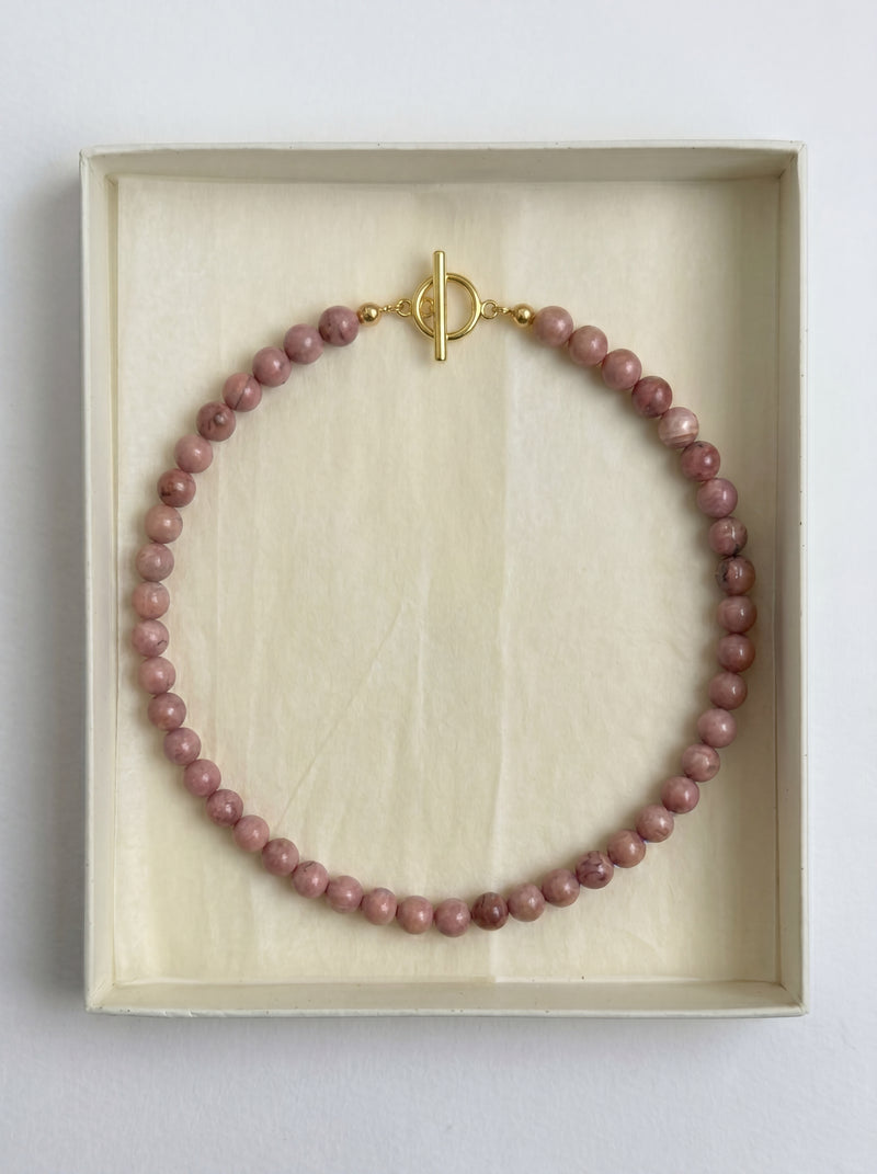 MATIERE ROUGE CORAL NECKLACE