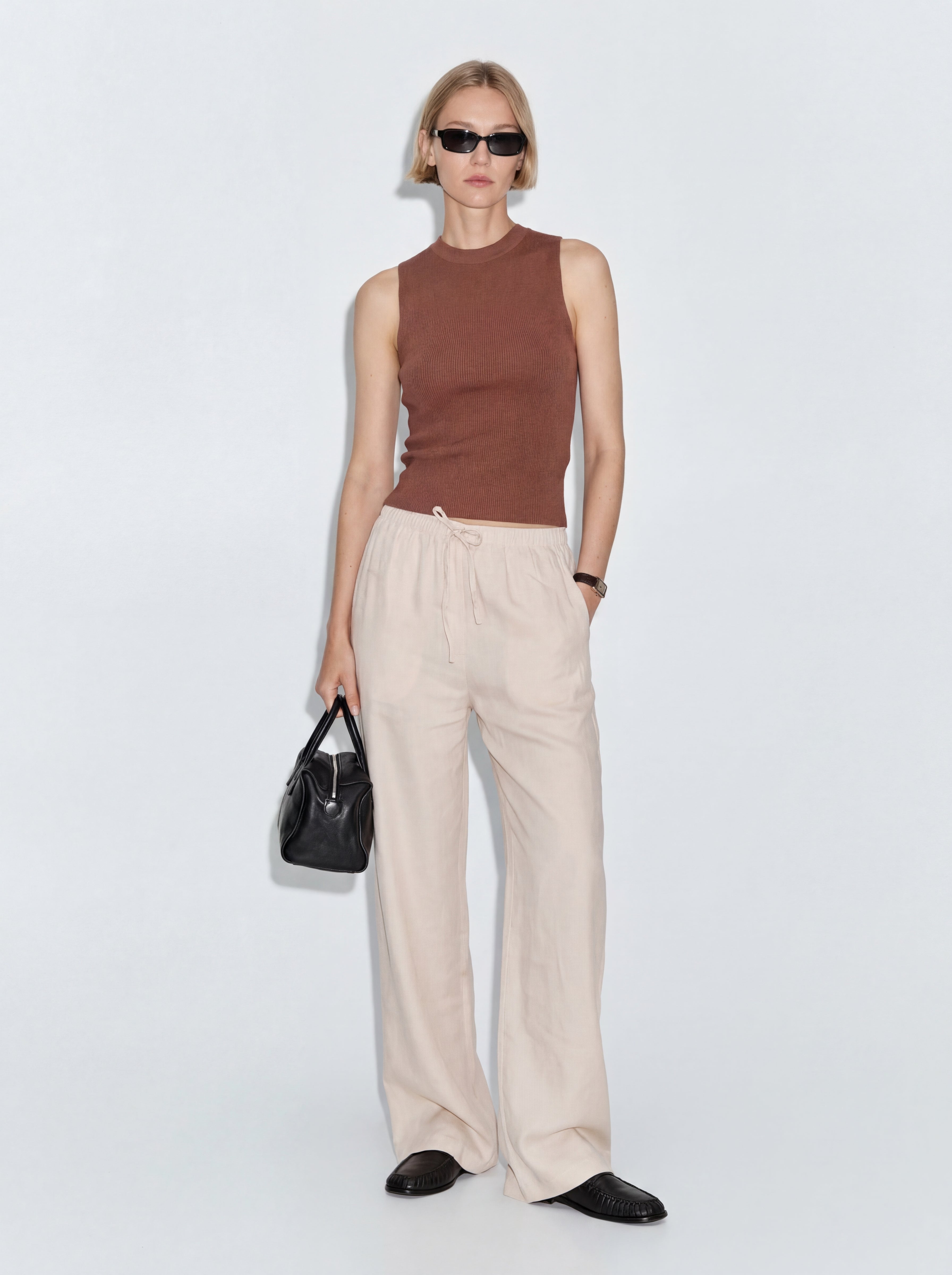 SLEEVELESS WOVEN KNITWEAR CINNAMON