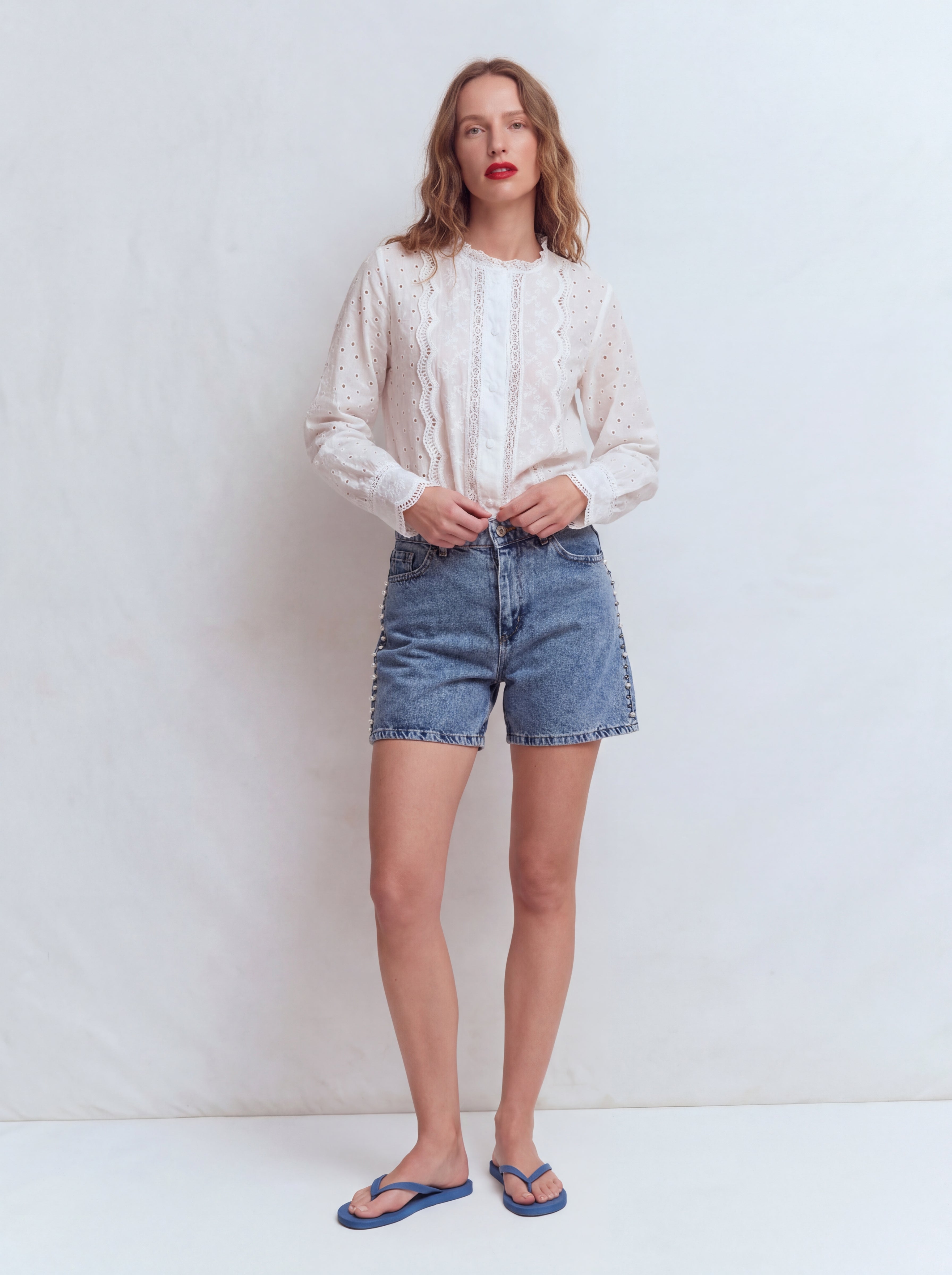 PEARL DETAIL DENIM SHORTS