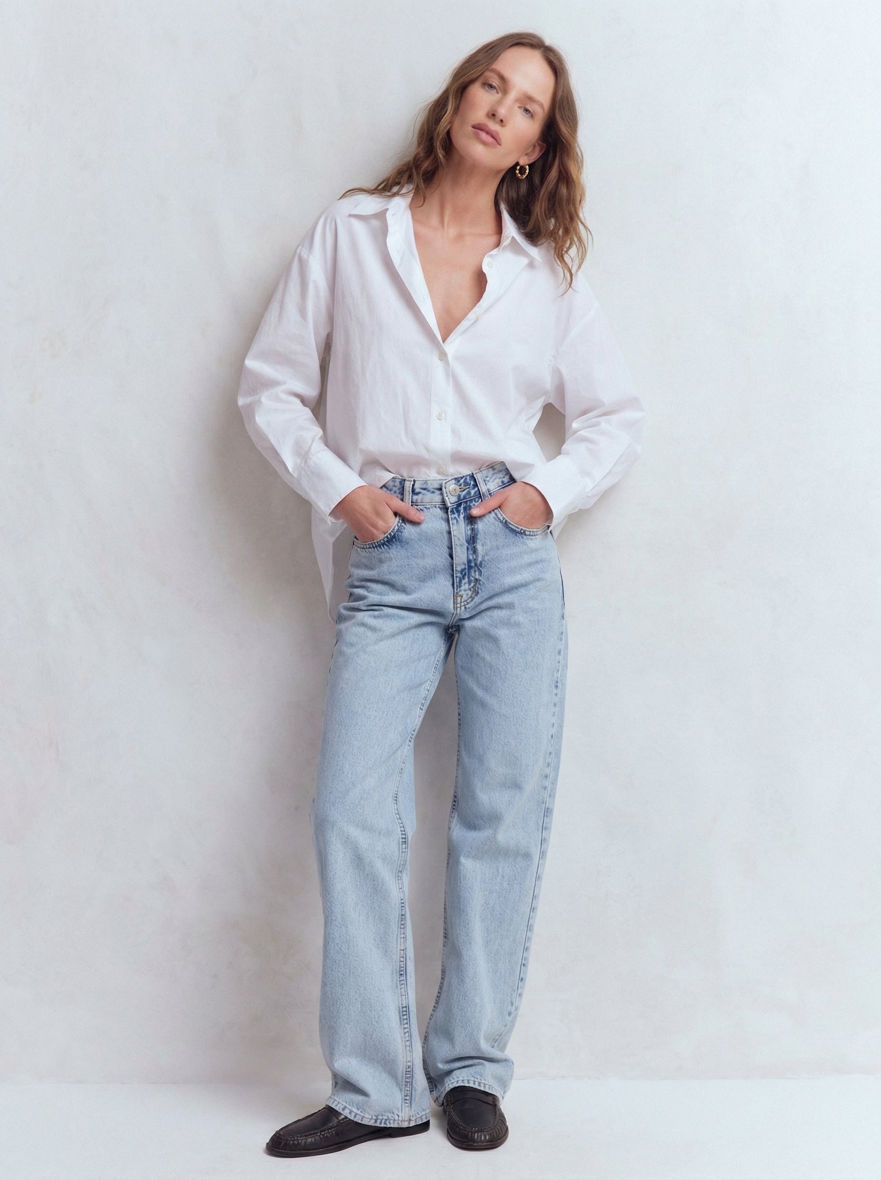 STRAIGHT FIT HIGH WAIST PIECE LEG JEANS LIGHT BLUE