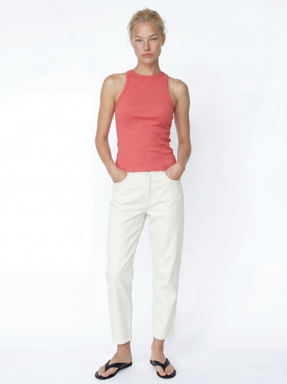 HALTER YAKA CROP TOP ROUGE
