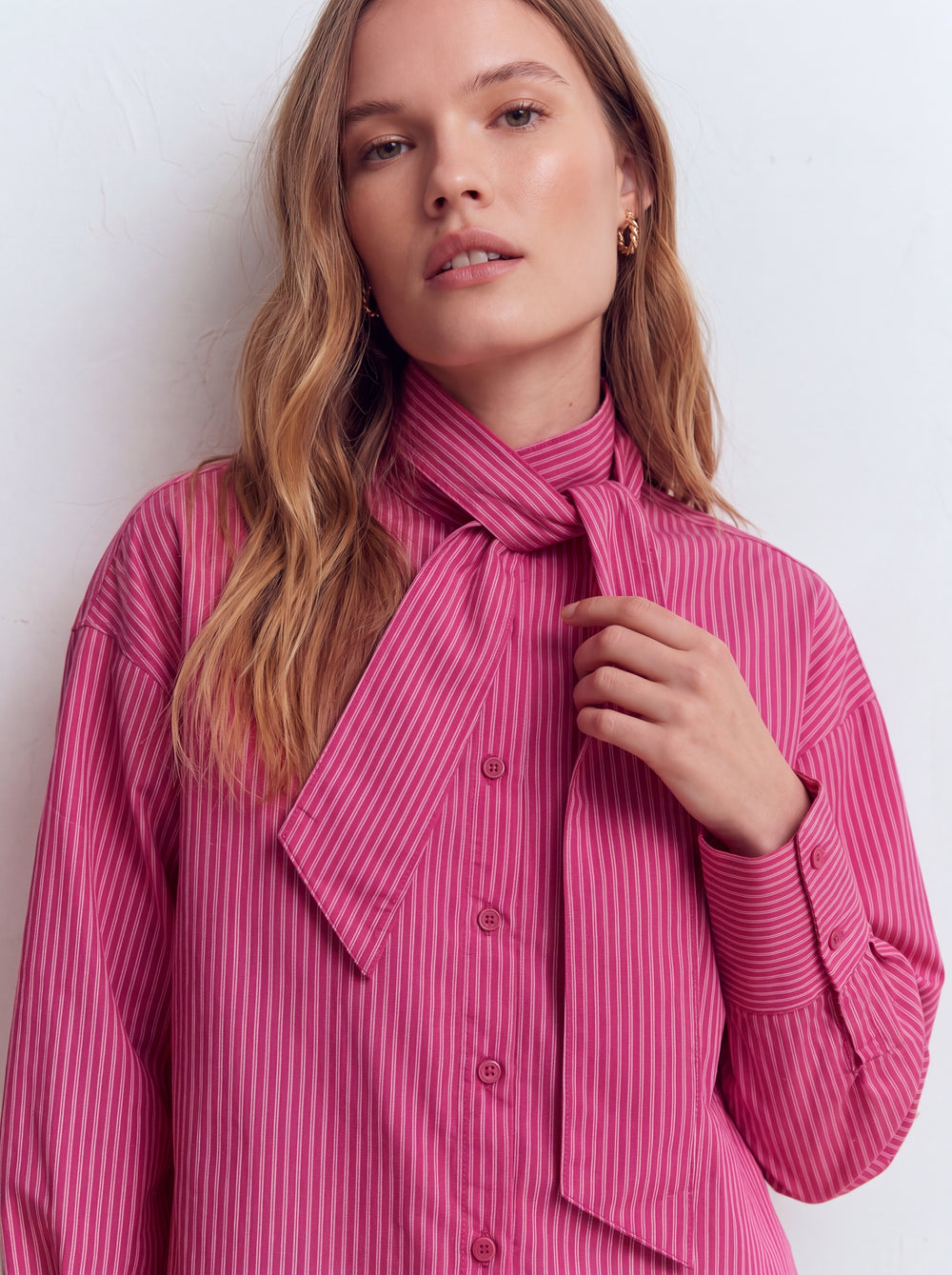 YAKA DETAYLI CIZGILI POPLIN GOMLEK CHERRY