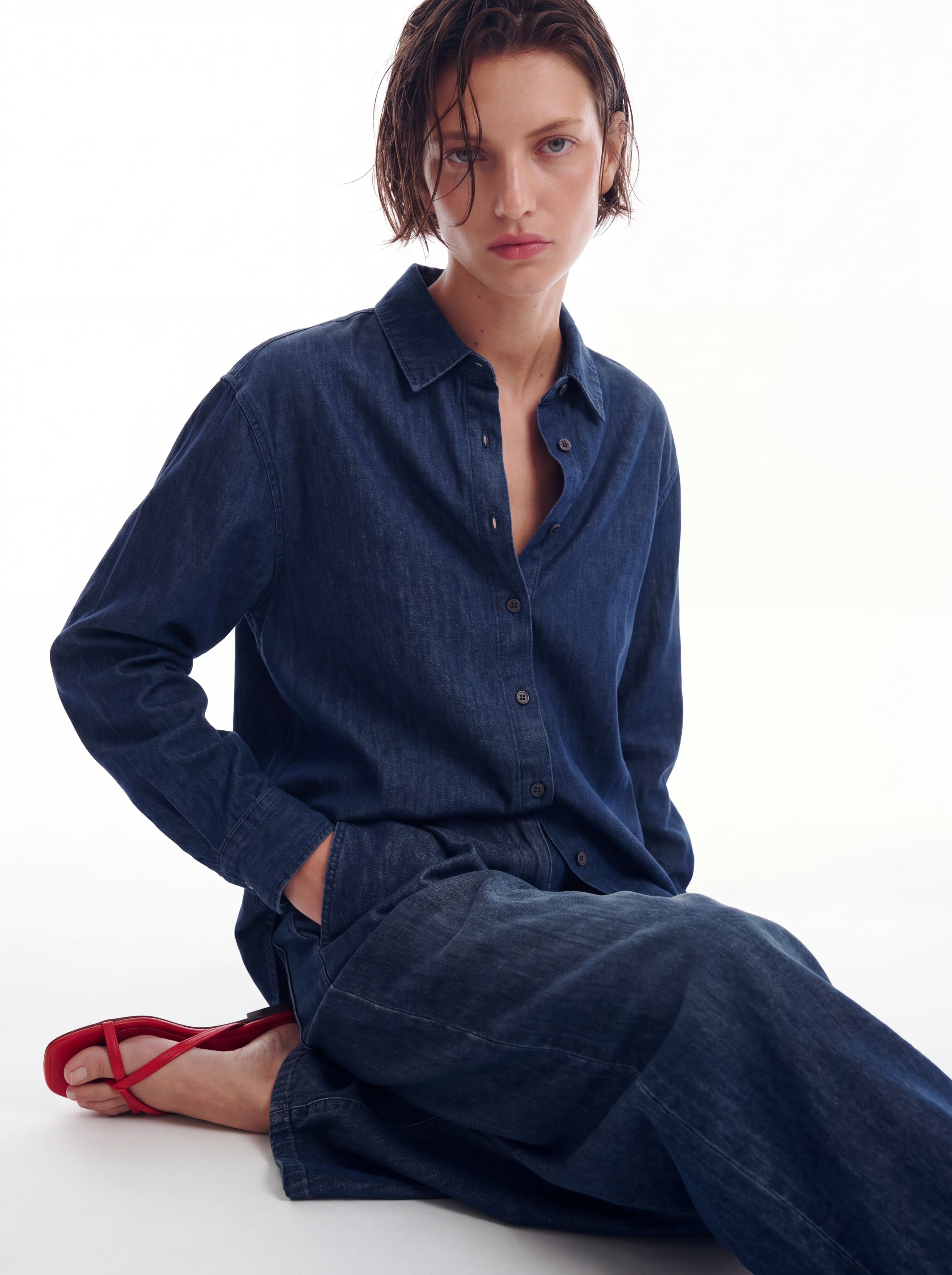 KLASIK YAKA OVERSIZE DENIM GOMLEK