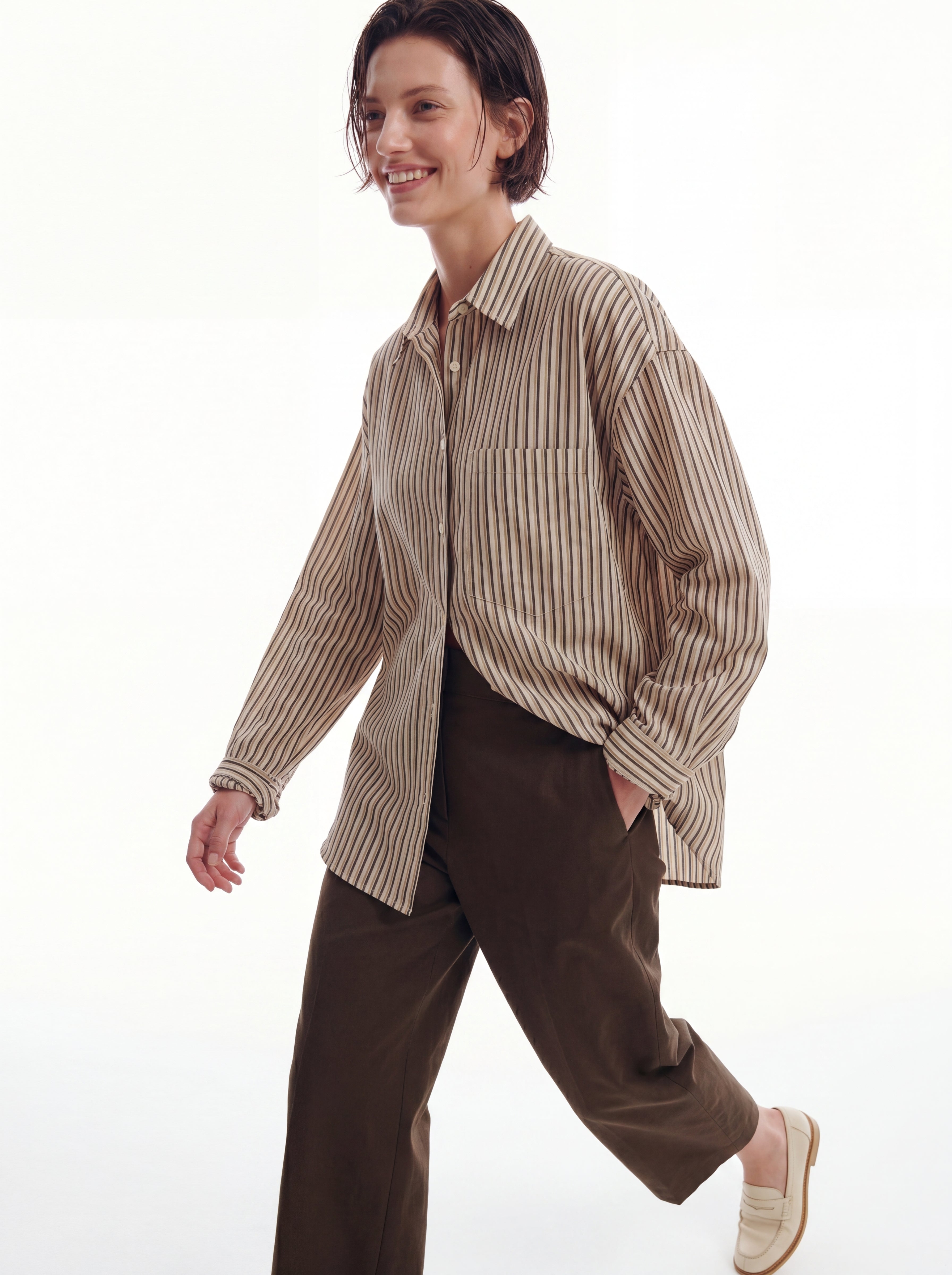 DOKUMLU CIZGILI TENCEL GOMLEK