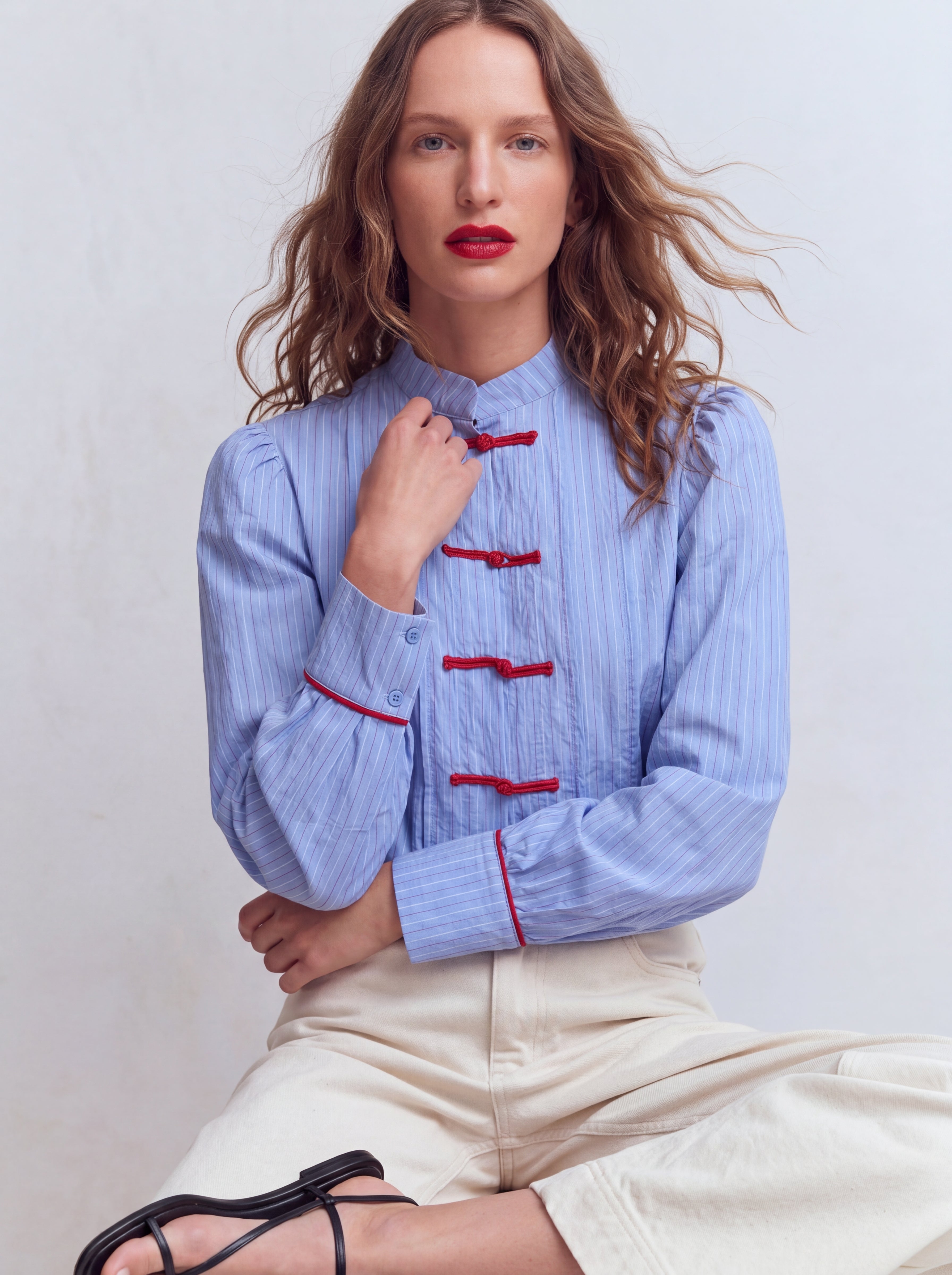 HAKIM YAKA CIZGILI GOMLEK CEKET MAVI