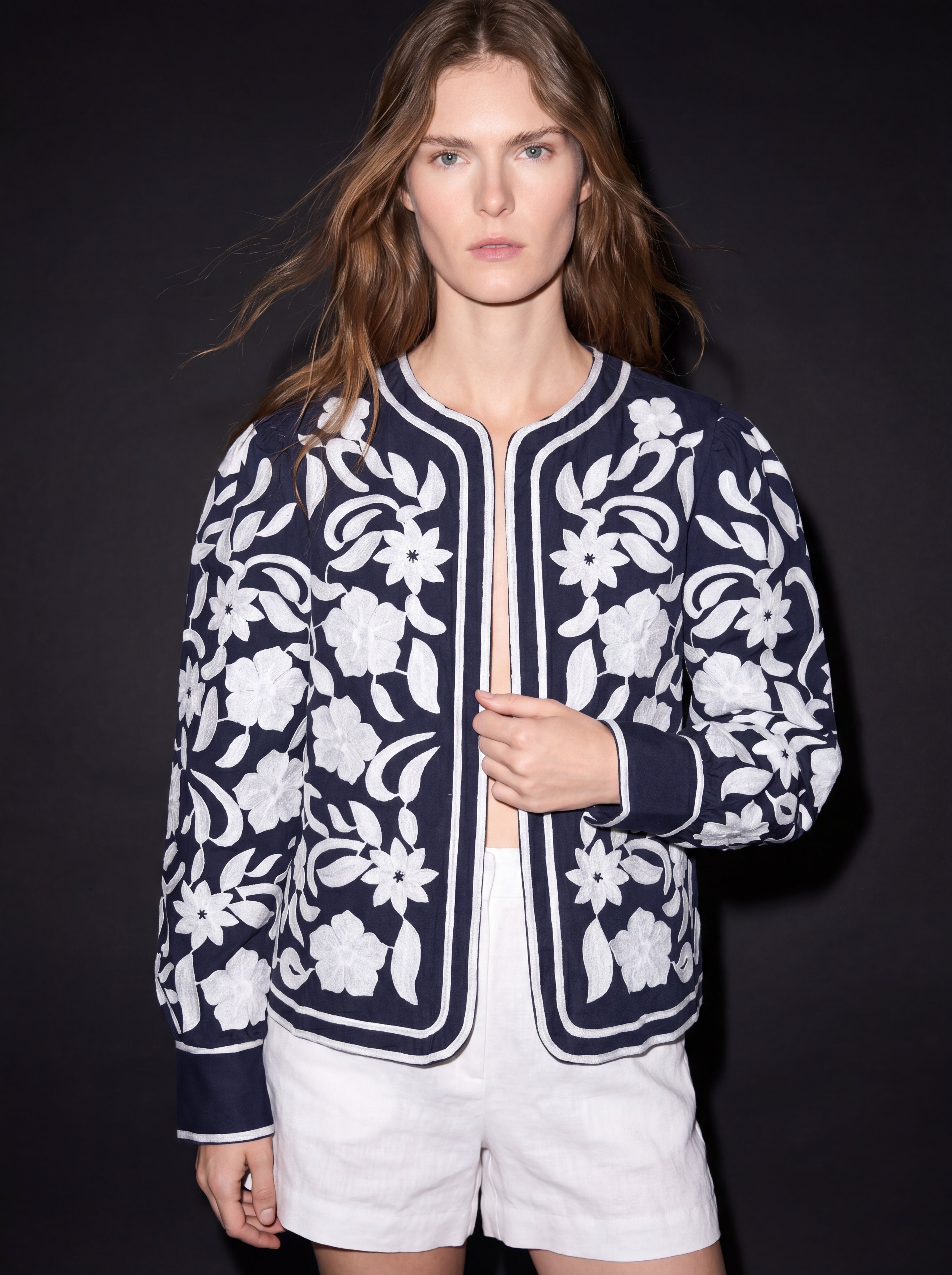 CLAIR DE ROSE EMBROIDERED SHIRT