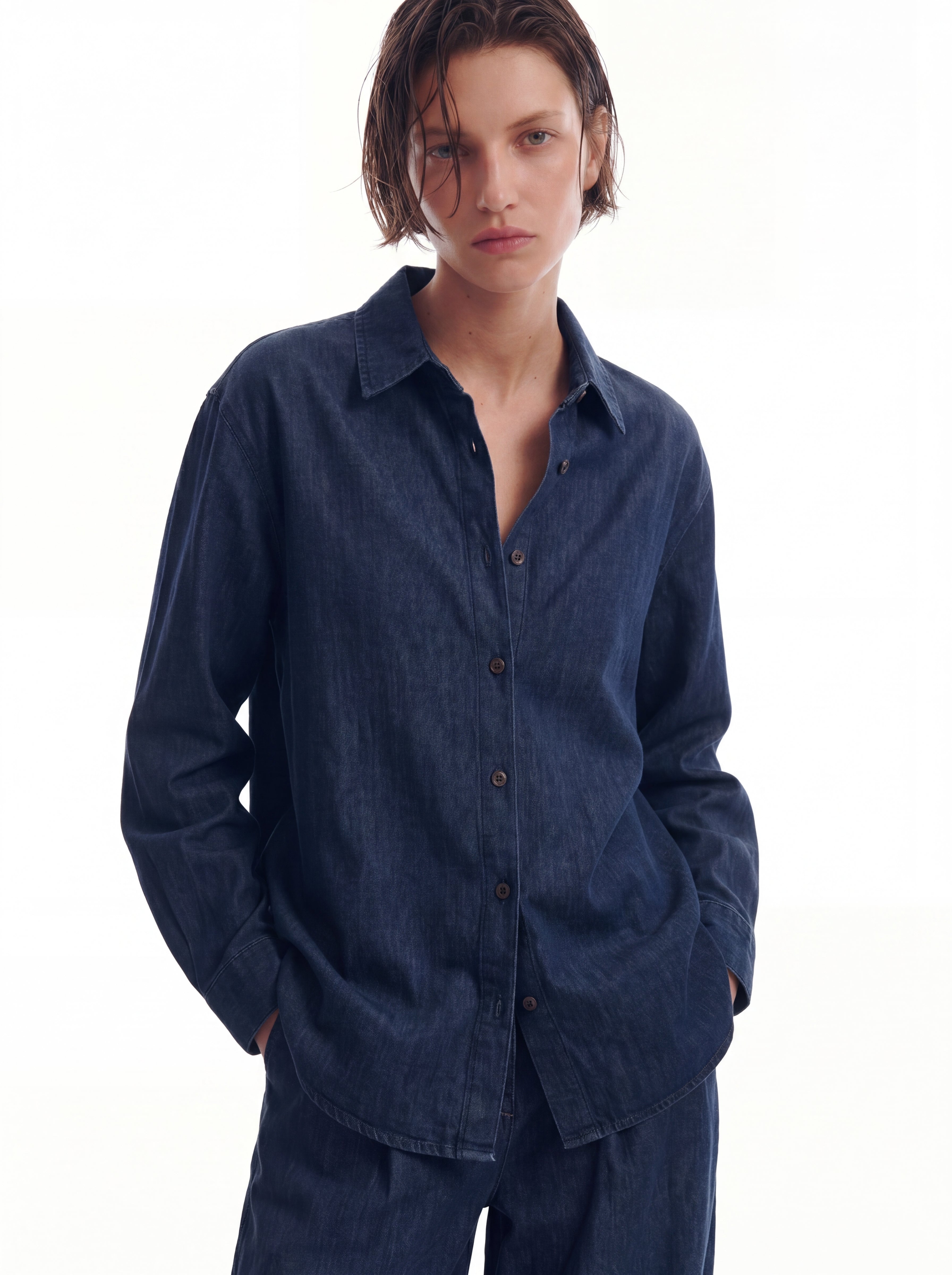 KLASIK YAKA OVERSIZE DENIM GOMLEK